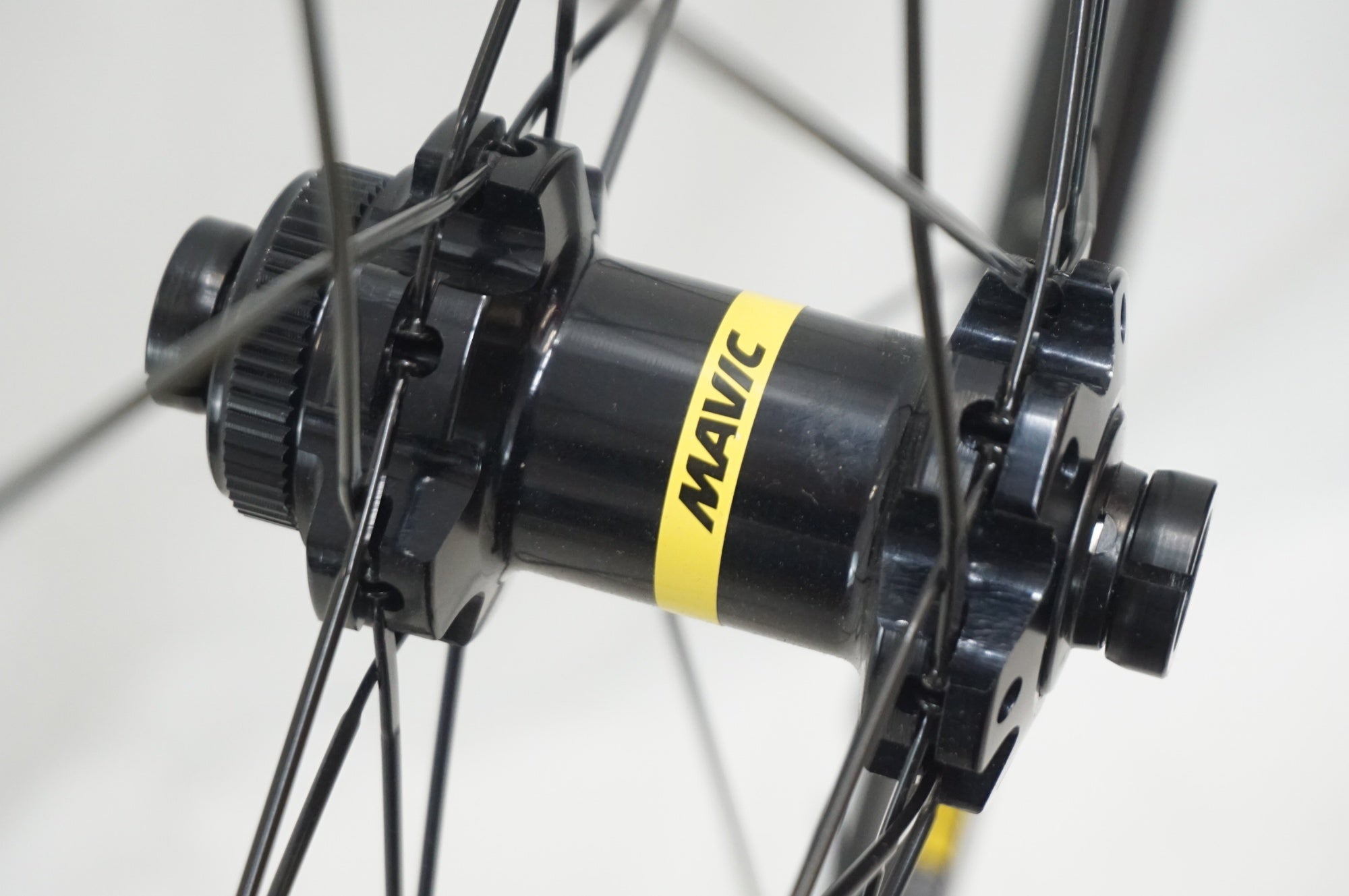 MAVIC 「マヴィック」 AKSIUM DISC シマノ11速 ホイールセット / 福岡アイランドシティ店