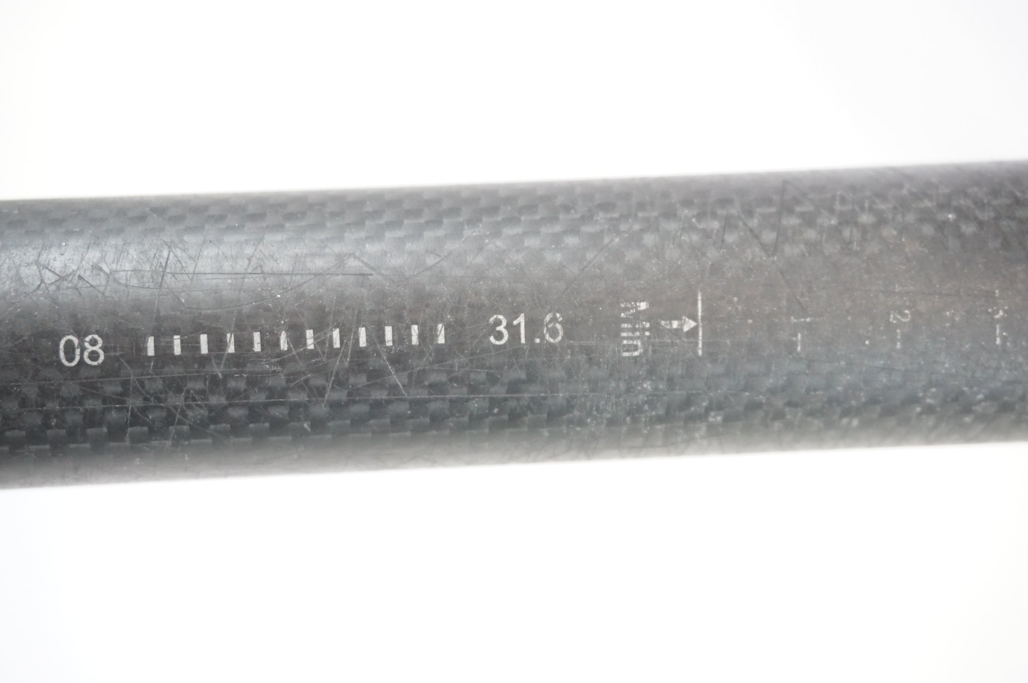 AVEDIO 「エヴァディオ」  φ31.6 300mm シートポスト / 宇都宮店