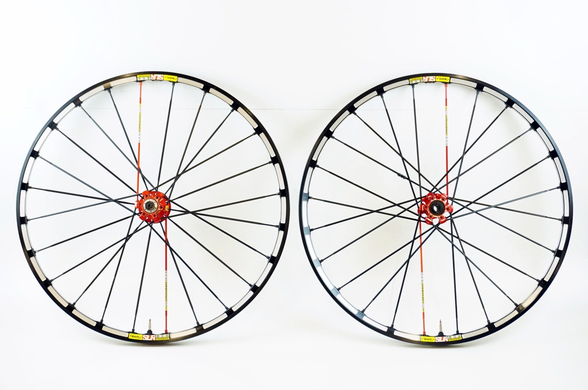 MAVIC 26インチホイール ＋SCHWALBEタイヤ MAVIC 2026 ALLROAD S CARBON DISC F/R PAIR WHEEL SET マビック 2026
