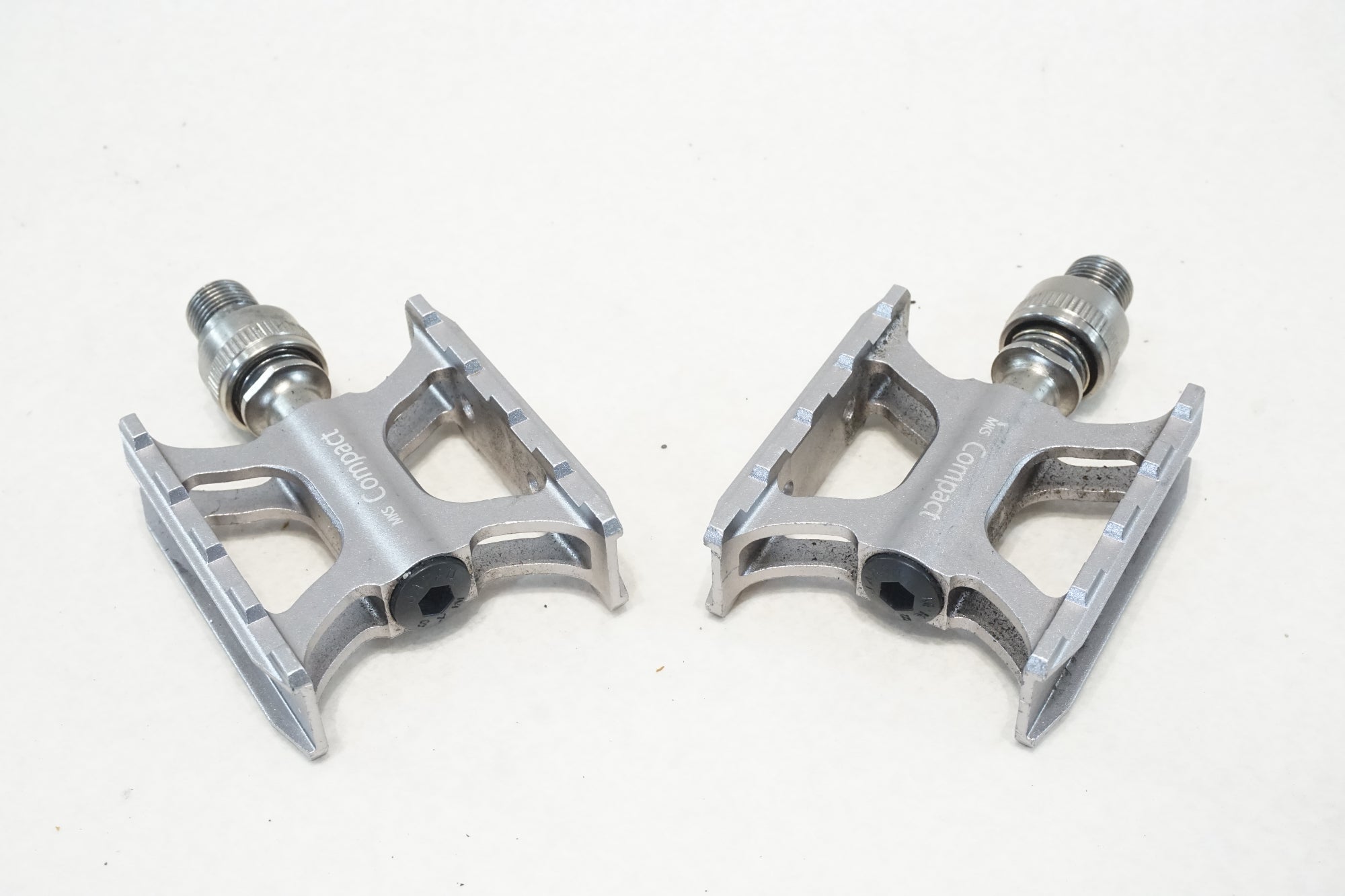 専用ページ 26個 楽天市場】インソール ザムスト zamst フットクラフトクッションド for