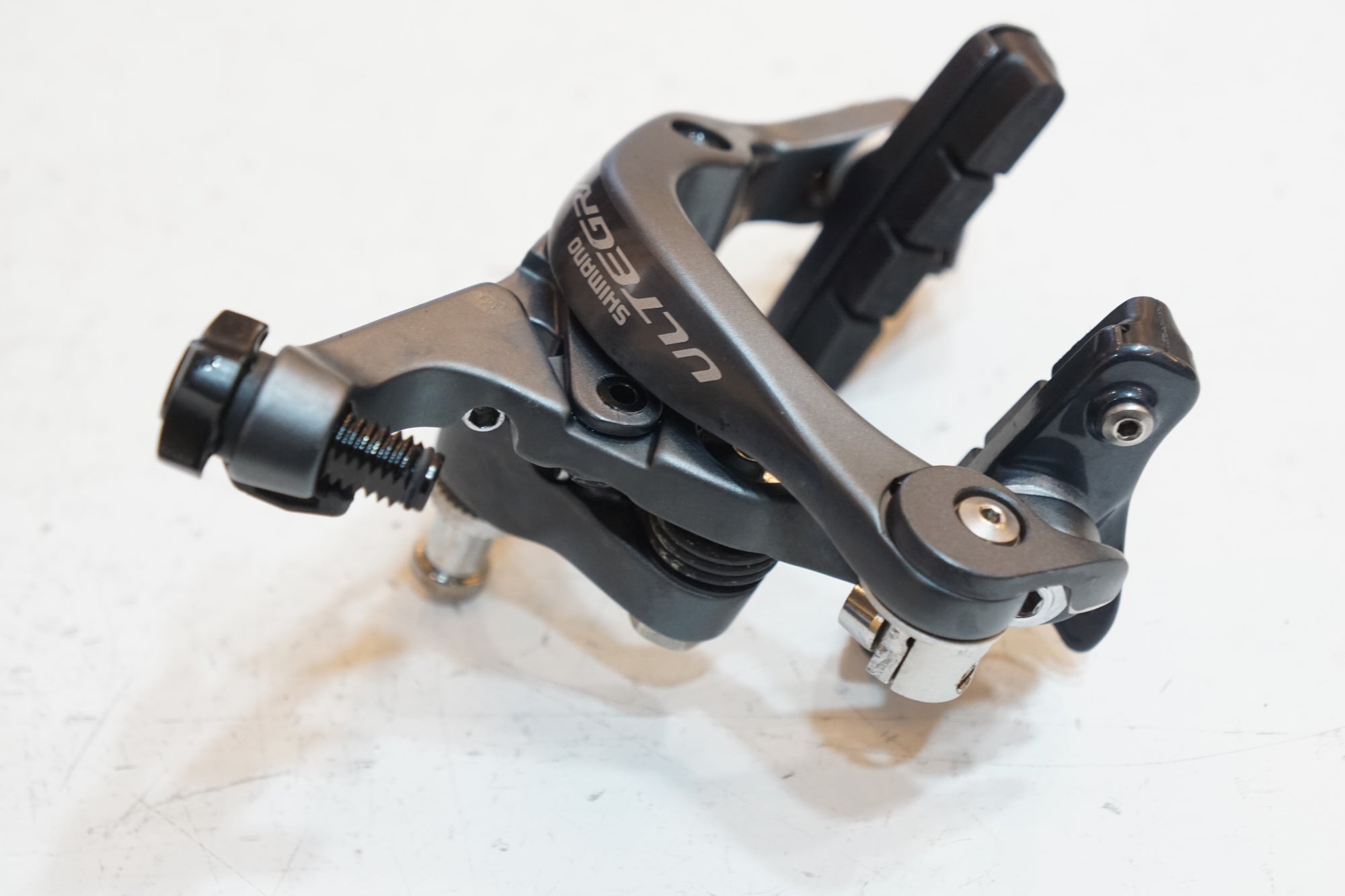 Shimano Ultegra 6800系ブレーキキャリパー SHIMANO 「シマノ」 ULTEGRA BR-6800 キャリパーブレーキ / 熊谷