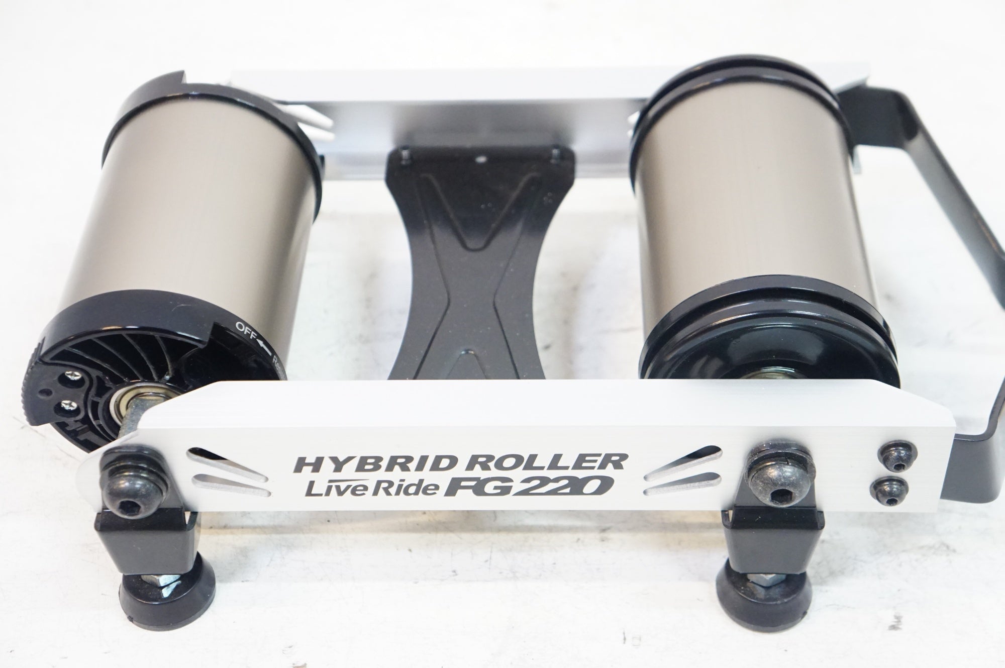 MINOURA 「ミノウラ」 HYBRID ROLLER LIVE RIDE FG220 サイクルトレーナー / 熊谷本店
