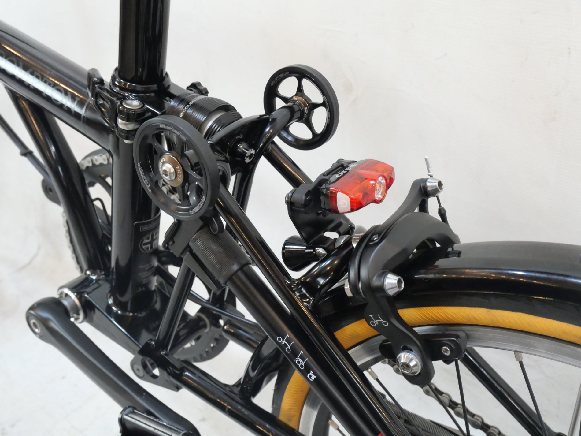 BROMPTON 「ブロンプトン」 S2L BLACK EDITION 2018年モデル カスタム 16インチ 折り畳み自転車 / バイチャリ浦和ベース