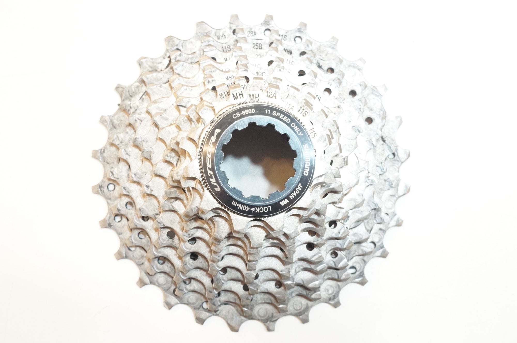 SHIMANO 「シマノ」 ULTEGRA CS-6800 11-28T スプロケット / 浦和ベース