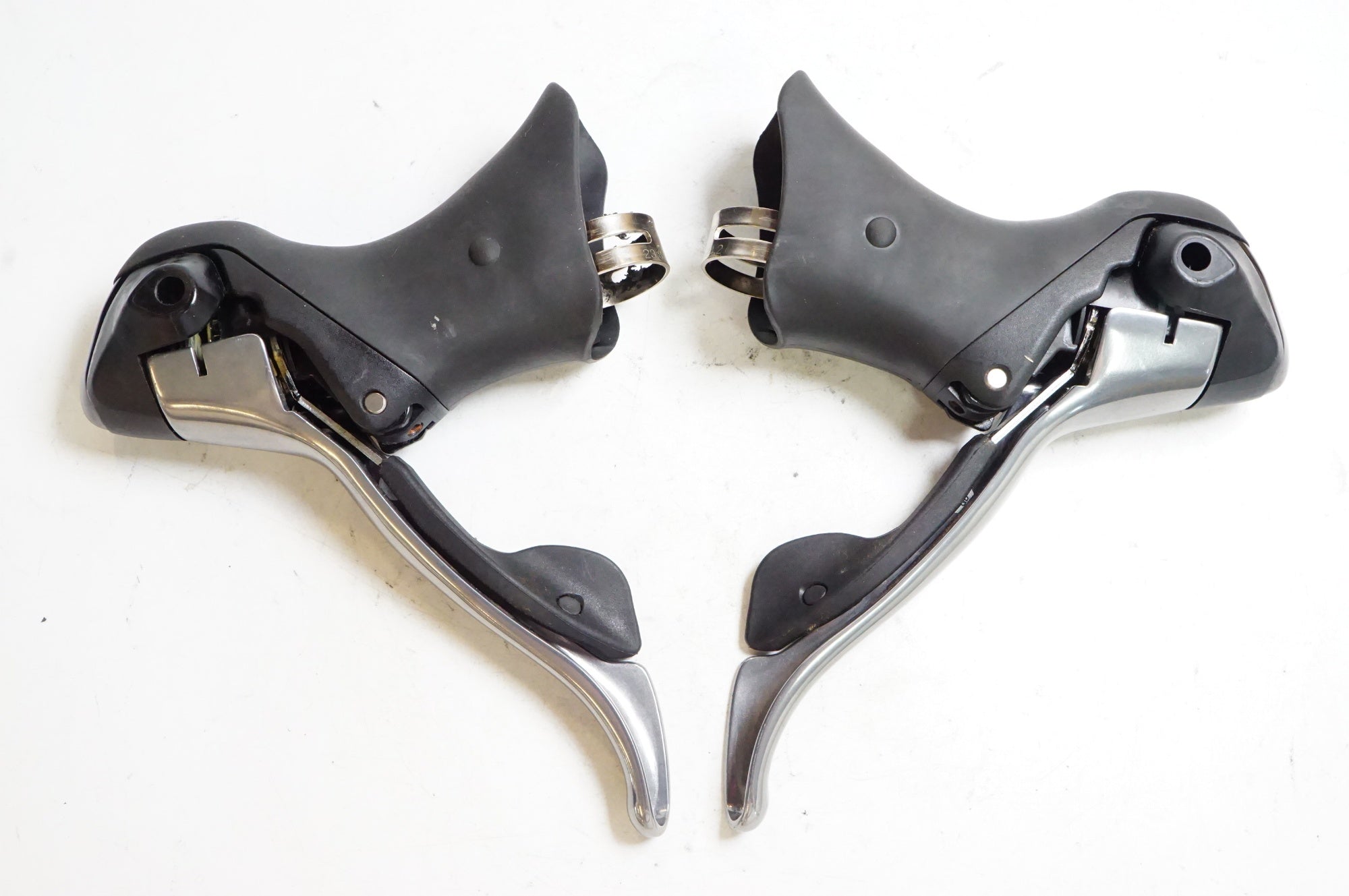 SHIMANO 「シマノ」 105 ST-5600 デュアルコントロールレバー / 熊谷本店