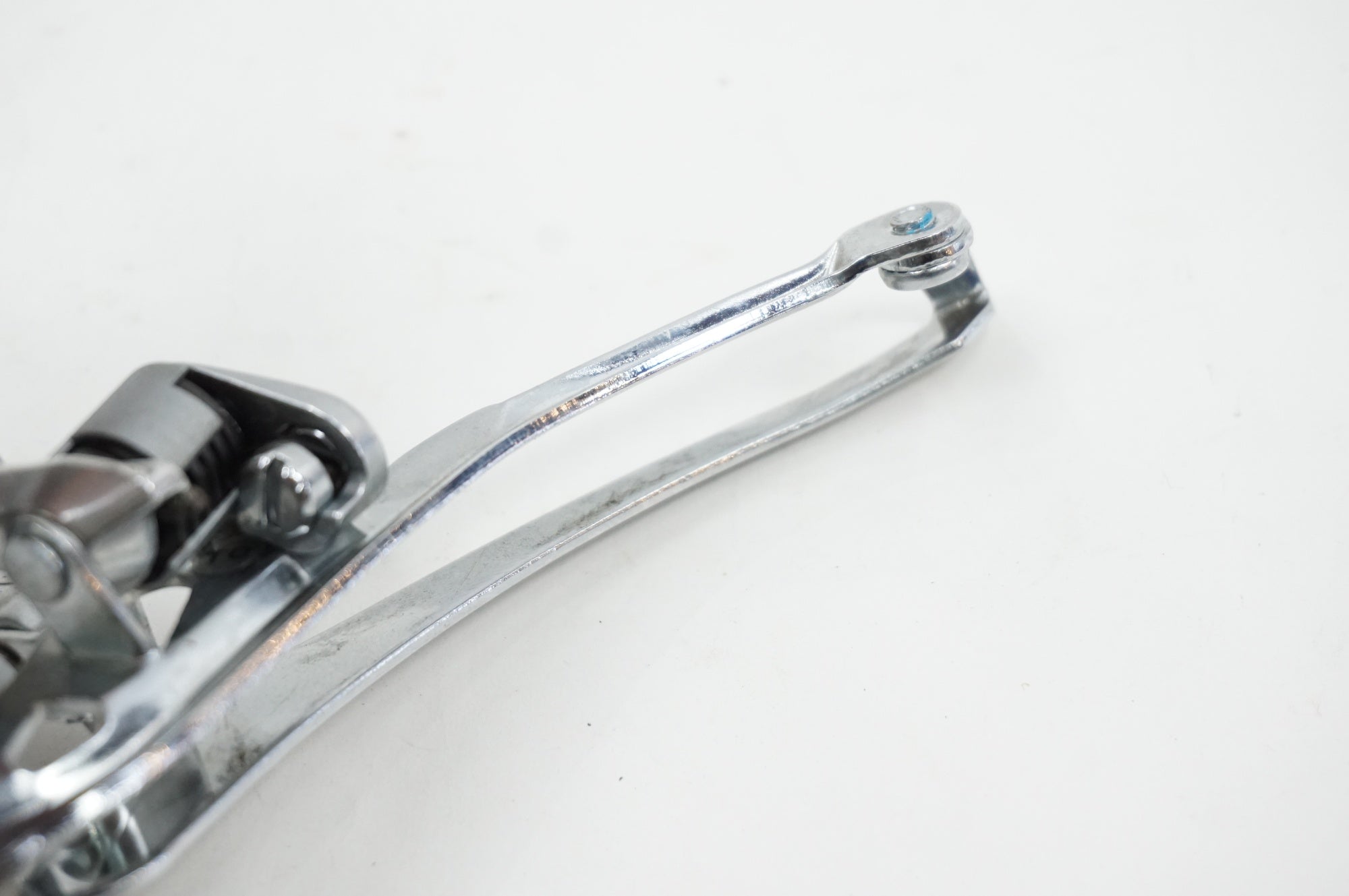 SHIMANO 「シマノ」  600 FD-6401 28.6mm フロントディレイラー / 川越店