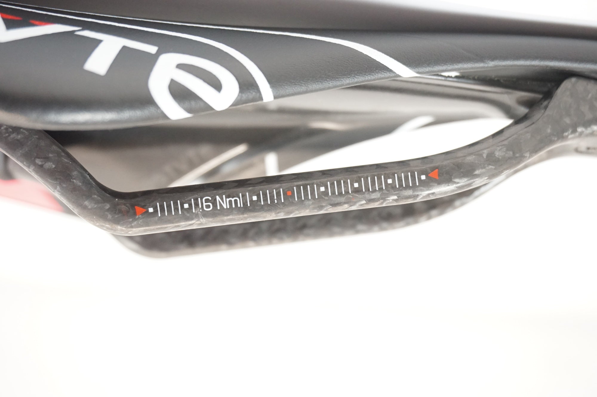 ASTUTE 「アスチュート」 RUSH サドル / 宇都宮店