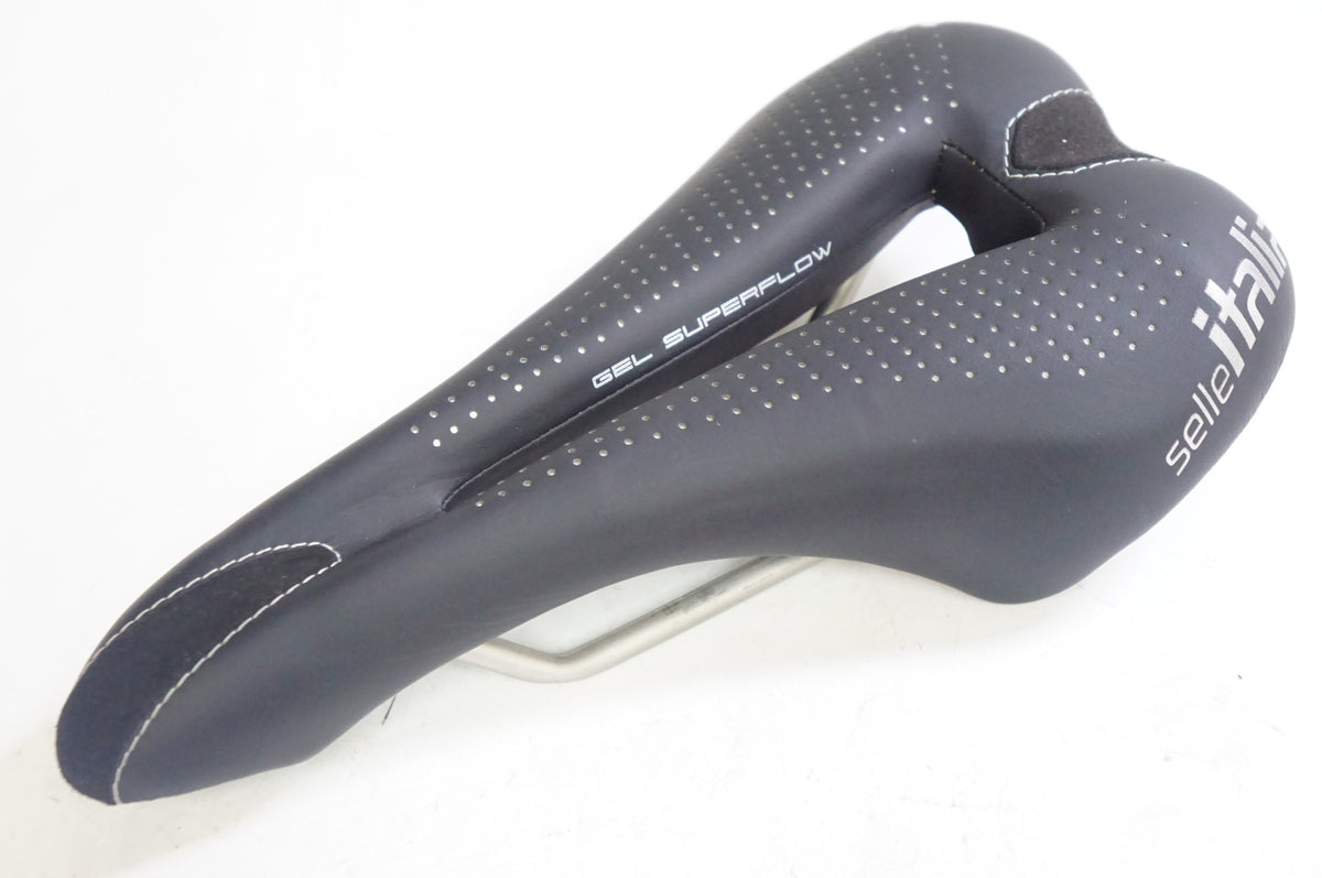 SELLE ITALIA 「セライタリア」 DIVA GEL SUPERFLOW サドル / 熊谷本店