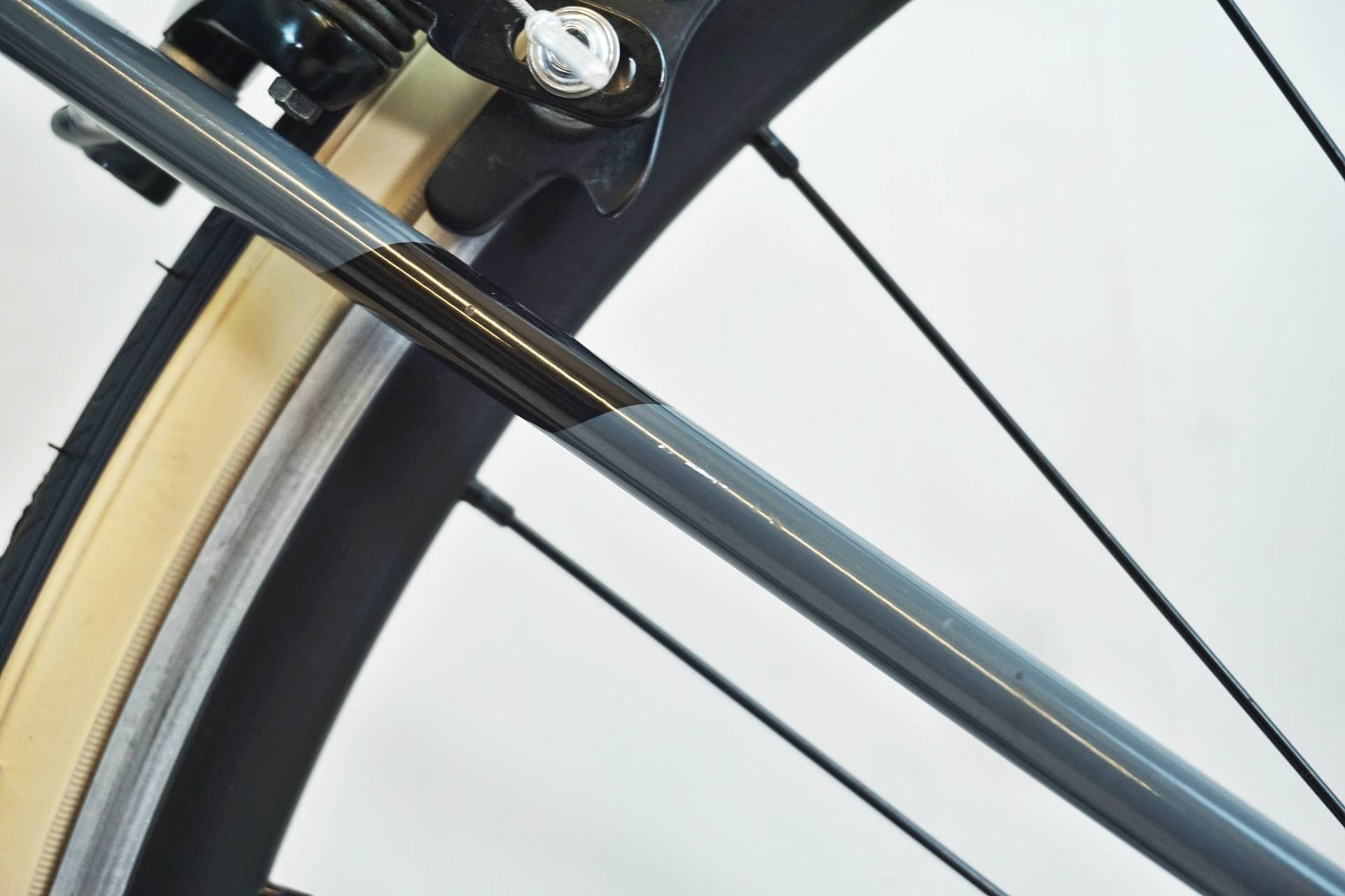 FELT 「フェルト」 FR30 2019年モデル ロードバイク / 有明ガーデン店