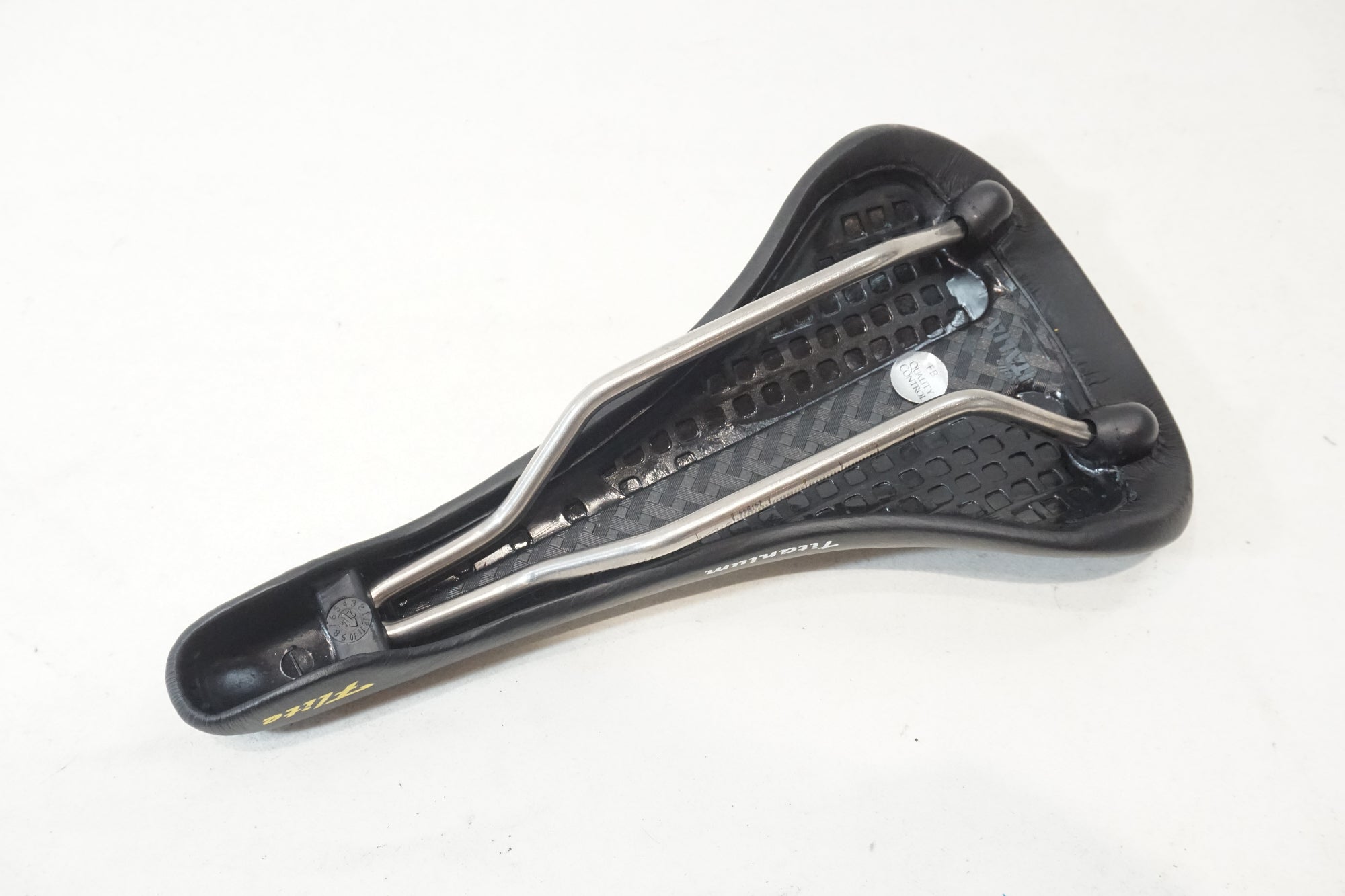 Selle Italia Flite チタン サドル SELLE ITALIA 「セライタリア」 FLITE 1990 チタンレール サドル
