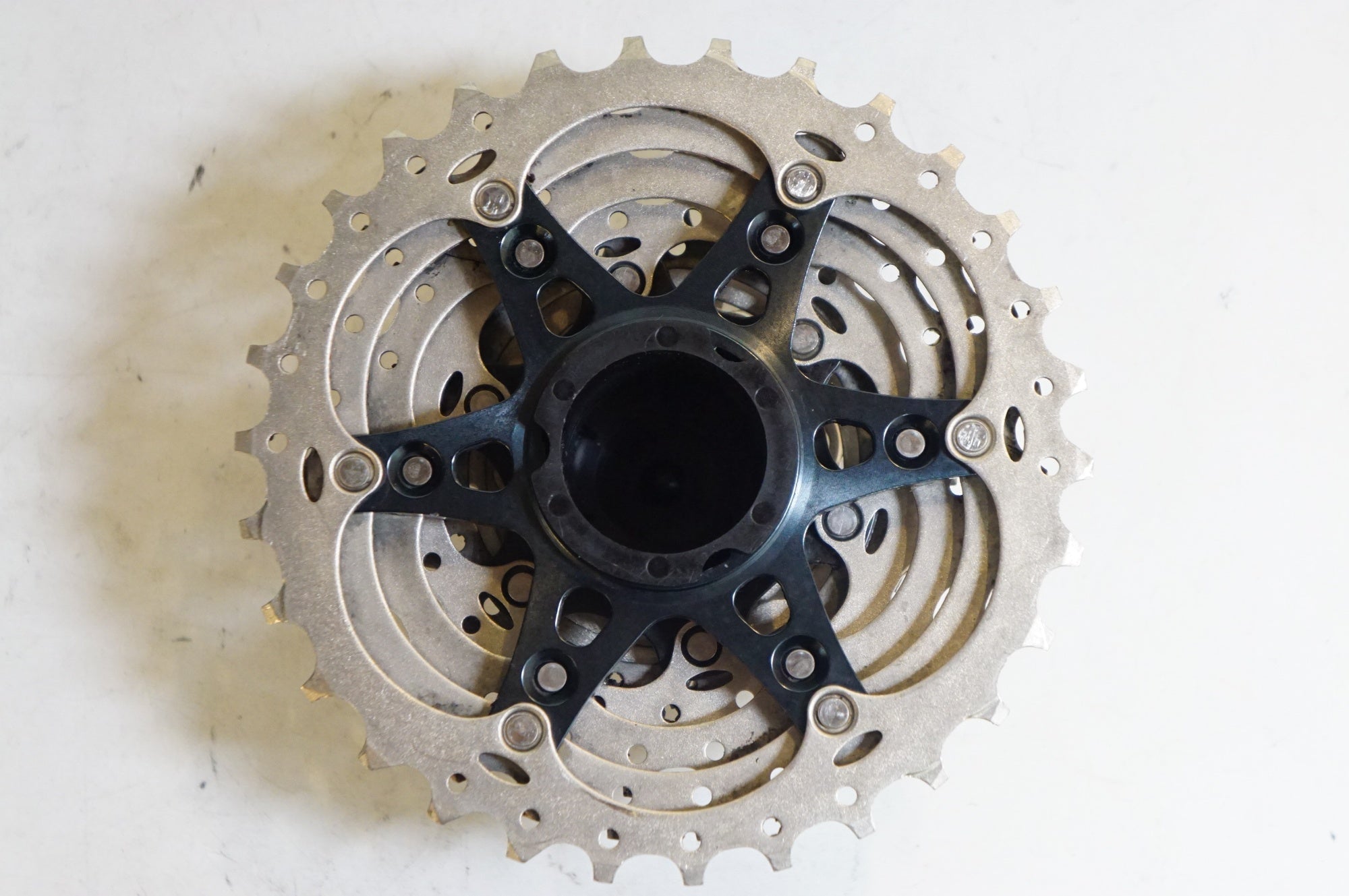 SHIMANO 「シマノ」 ULTEGRA CS-R8000 11-30T 11速 スプロケット