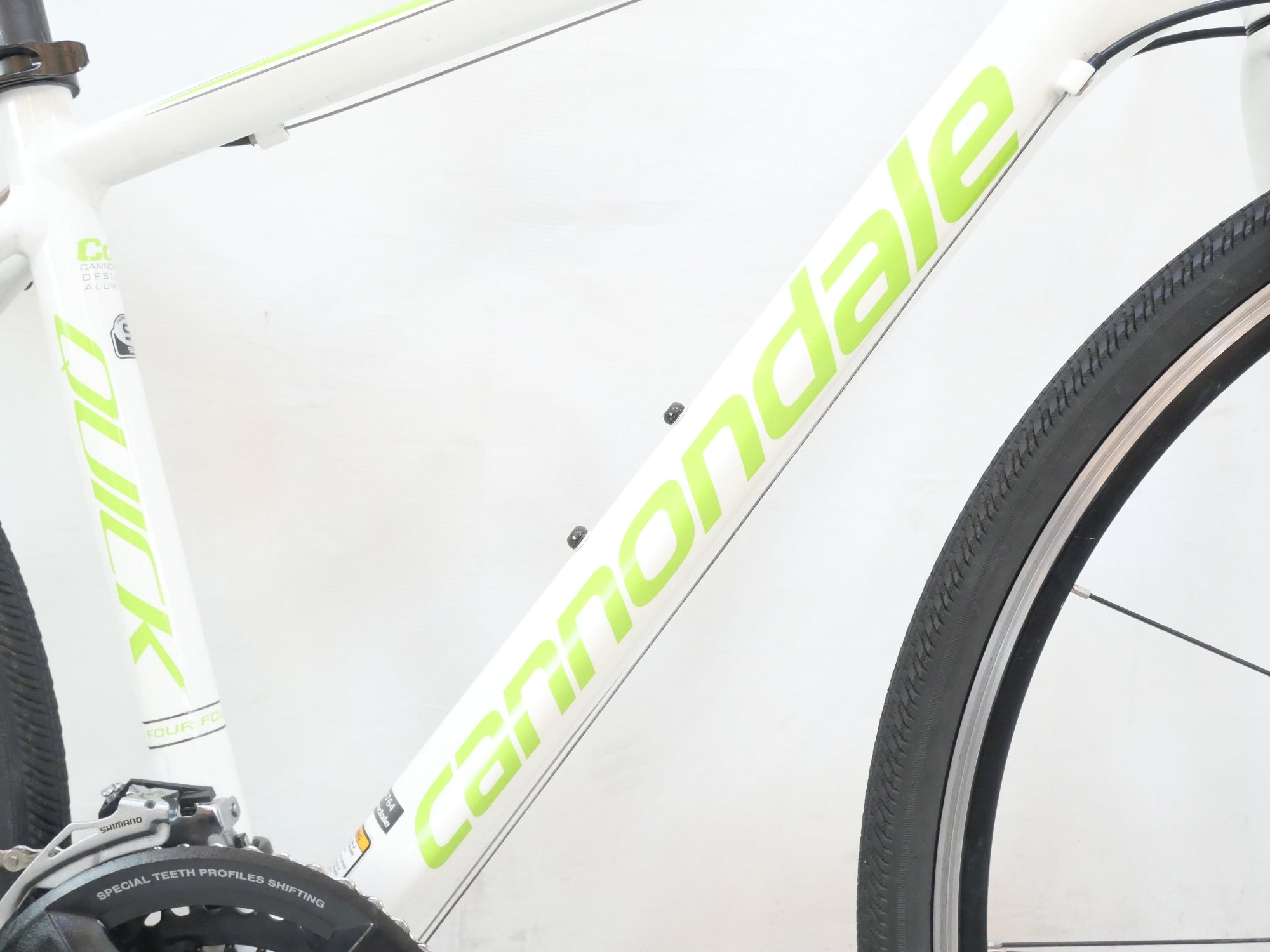 CANNONDALE 「キャノンデール」 QUICK4 2012年モデル クロスバイク / バイチャリ浦和ベース