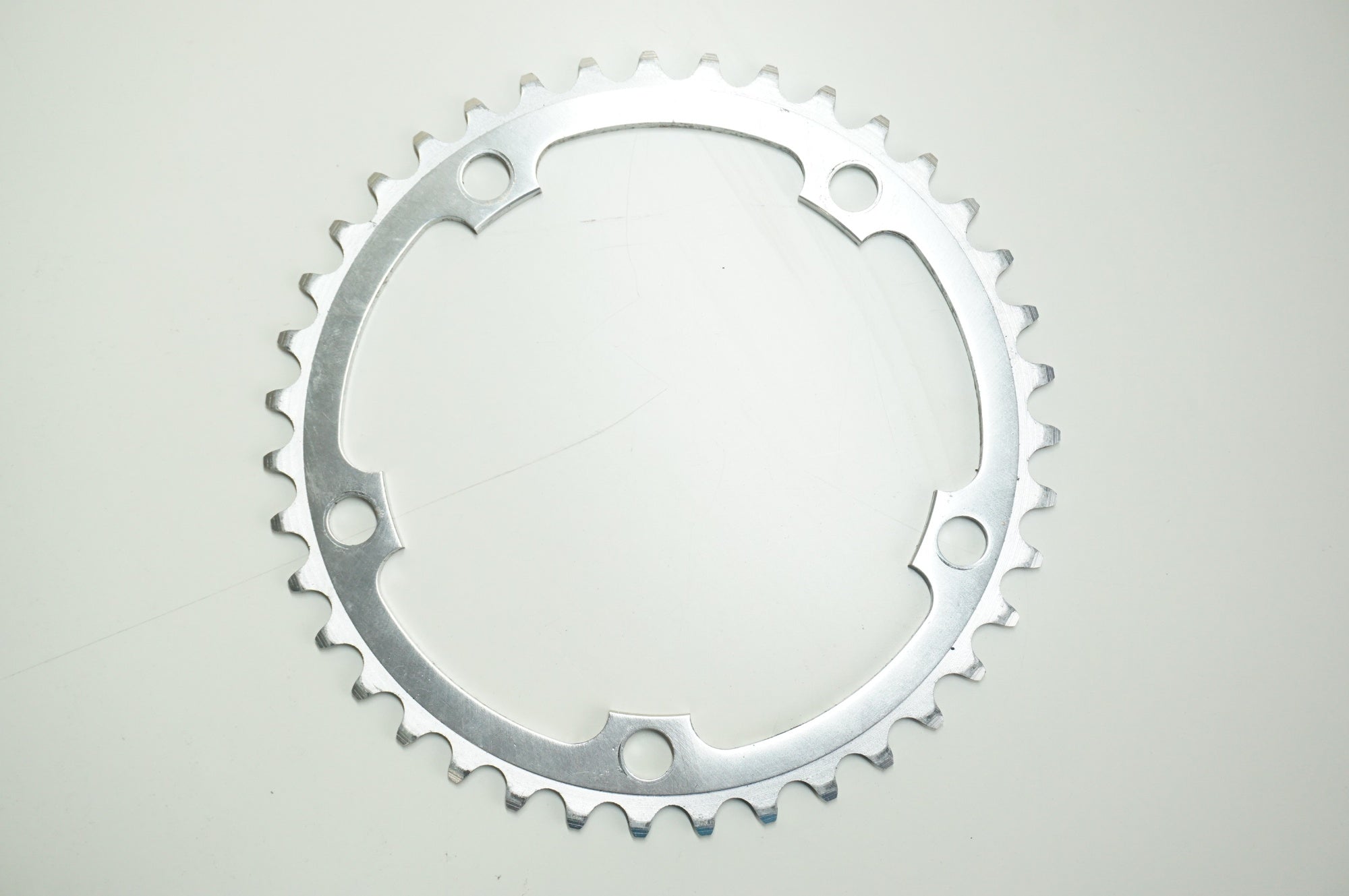 SUNTOUR 「サンツアー」 SUPERBE PRO 39T チェーンリング / 大宮店