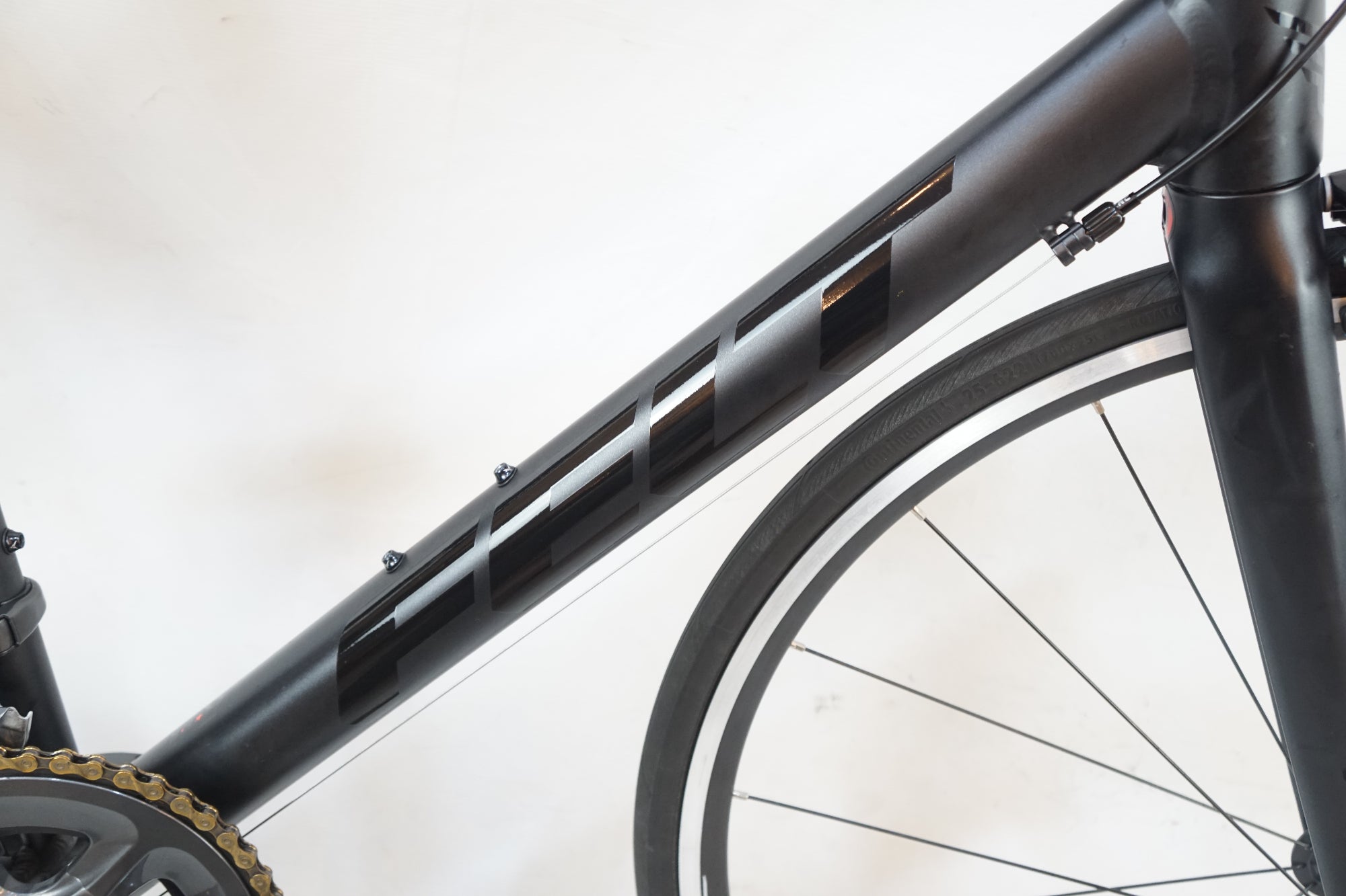 FELT 「フェルト」 FR60 2020年モデル ロードバイク / バイチャリ浦和ベース