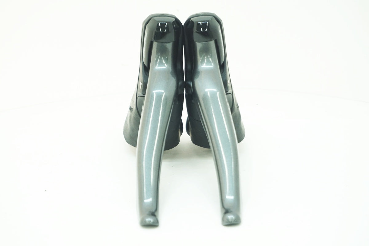 未使用 SHIMANO Claris ST-R2000デュアルコントロールレバー SHIMANO CLARIS デュアルコントロールレバー 8スピード