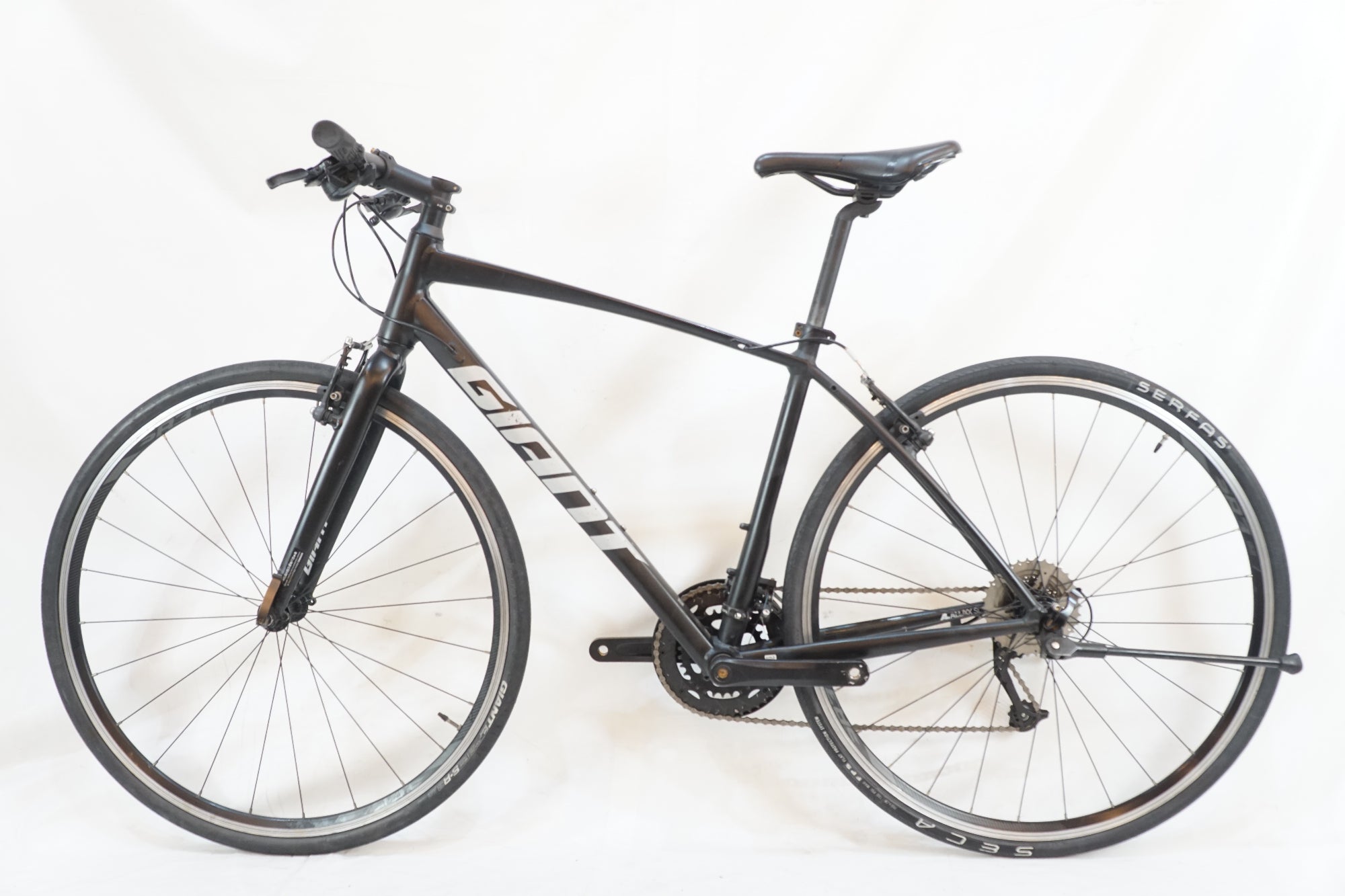 GIANT 「ジャイアント」 ESCAPE RX3 2021年モデル クロスバイク / AKIBA店