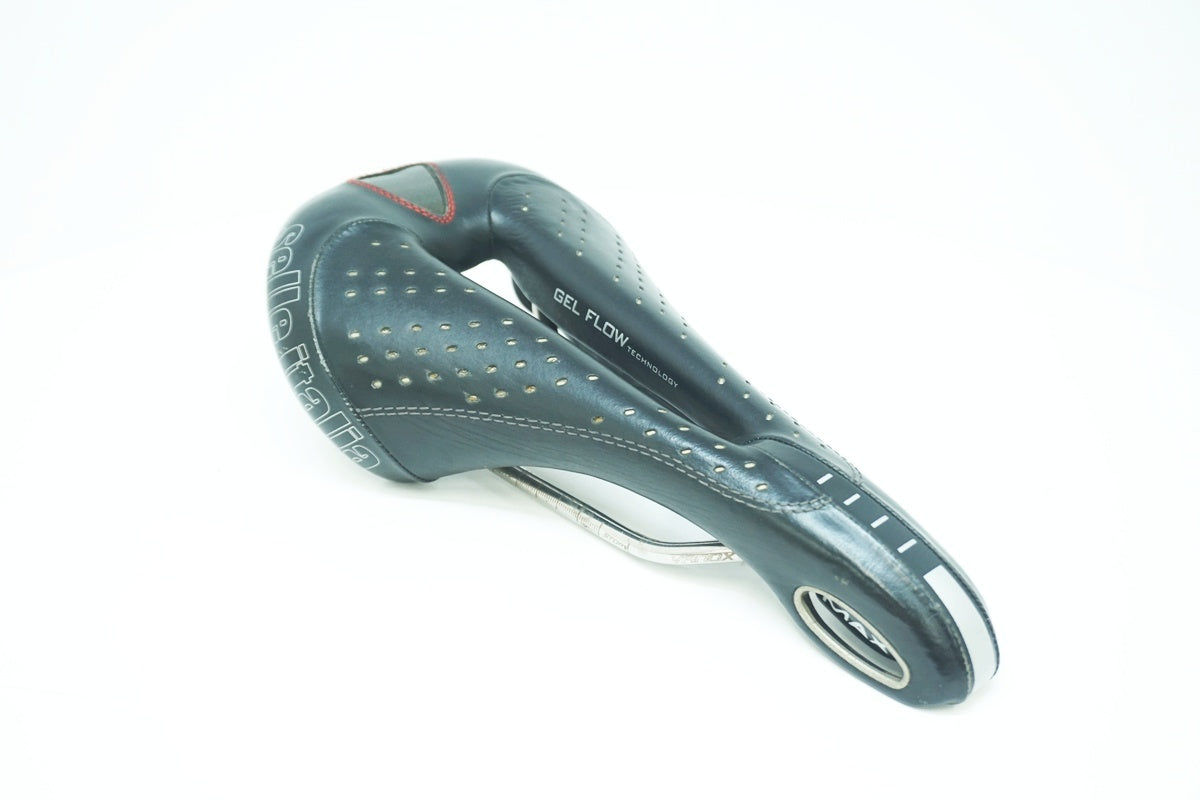 SELLE ITALIA 「セライタリア」 MAX GEL FLOW サドル / 大阪美原北インター店