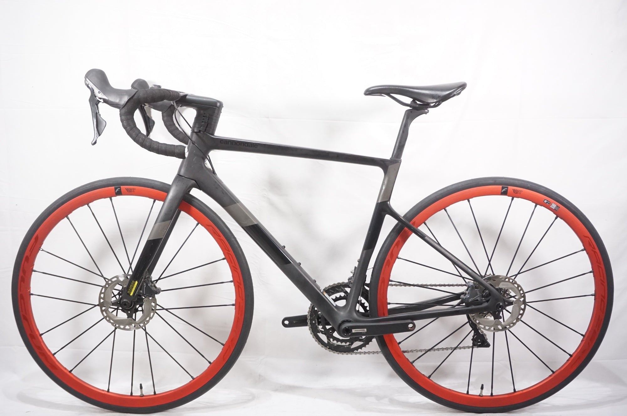 CANNONDALE 「キャノンデール」 SUPERSIX EVO CARBON DISC ULTEGRA 2023年モデル ロードバイク / AKIBA店