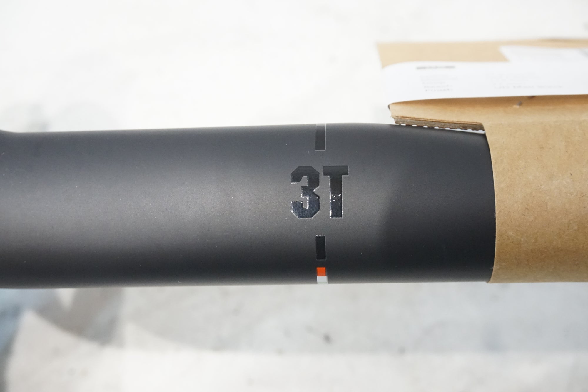 3T 「スリーティー」 SUPERERGO PRO φ31.8 420mm ハンドル / 横浜戸塚