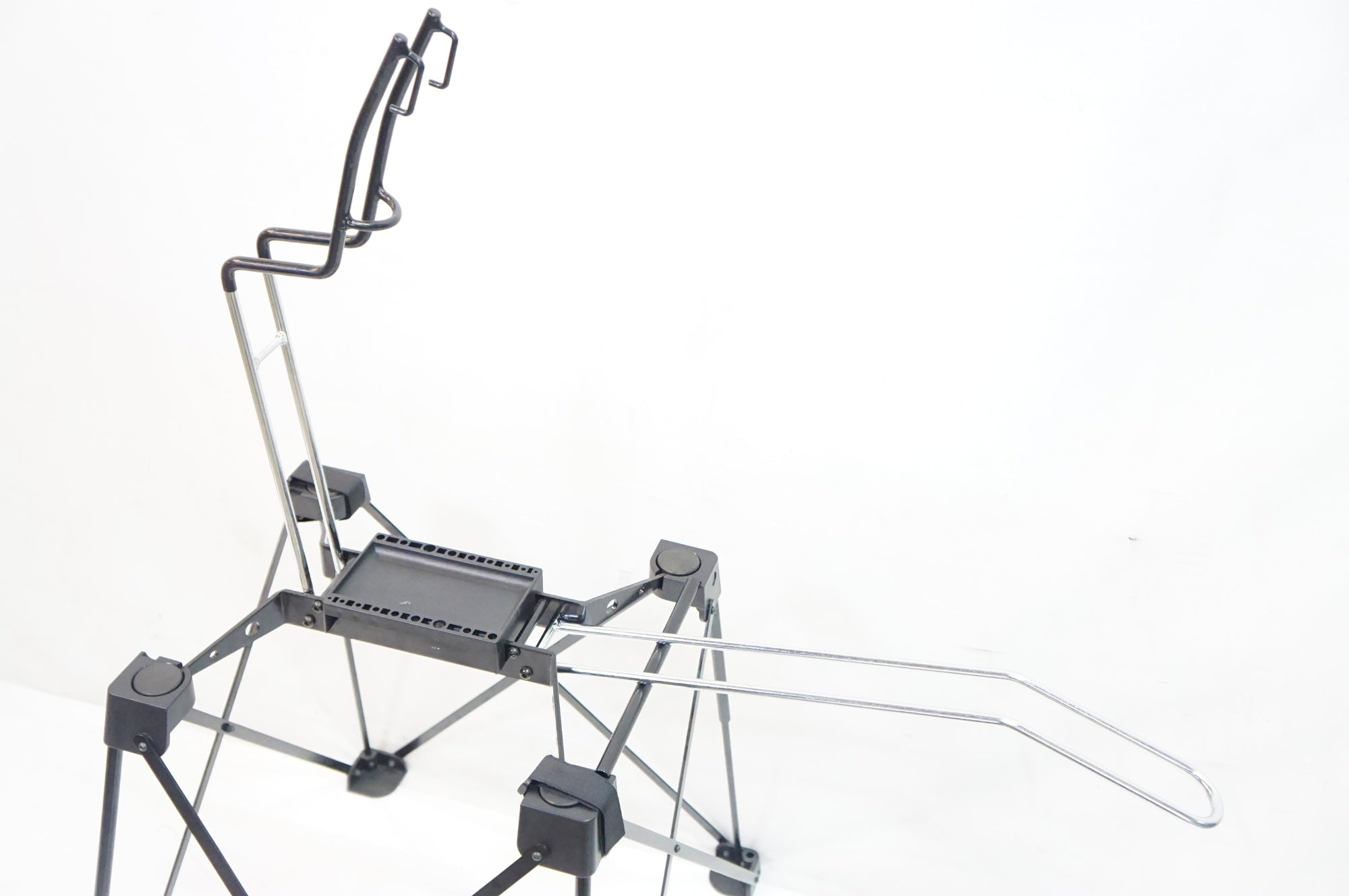 iWA 「アイダブルエー」 iWA1PRO ディスプレイスタンド / 熊谷本店