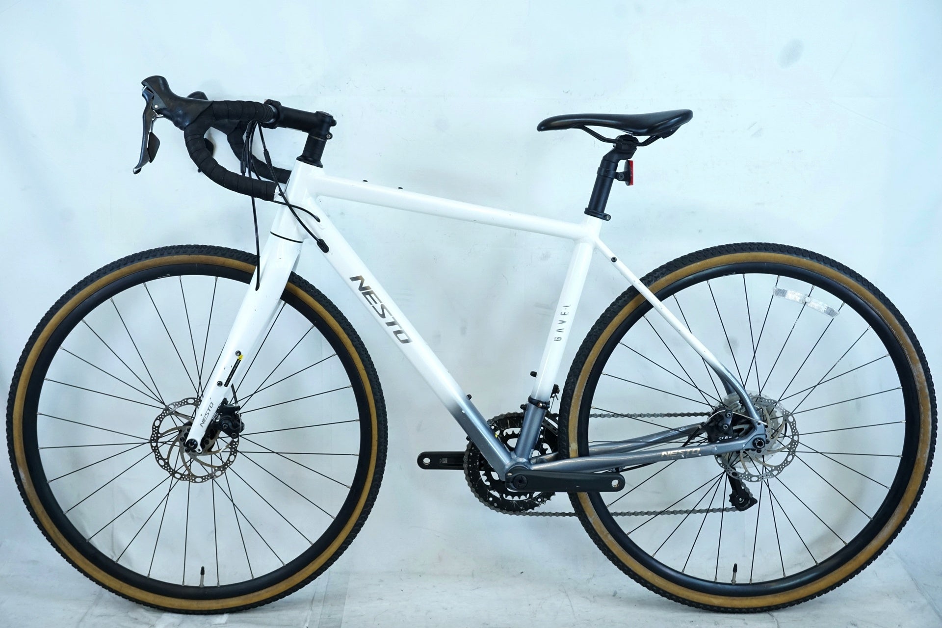 NESTO 「ネスト」 GAVEL 2026年モデル グラベル ロードバイク / 有明ガーデン店