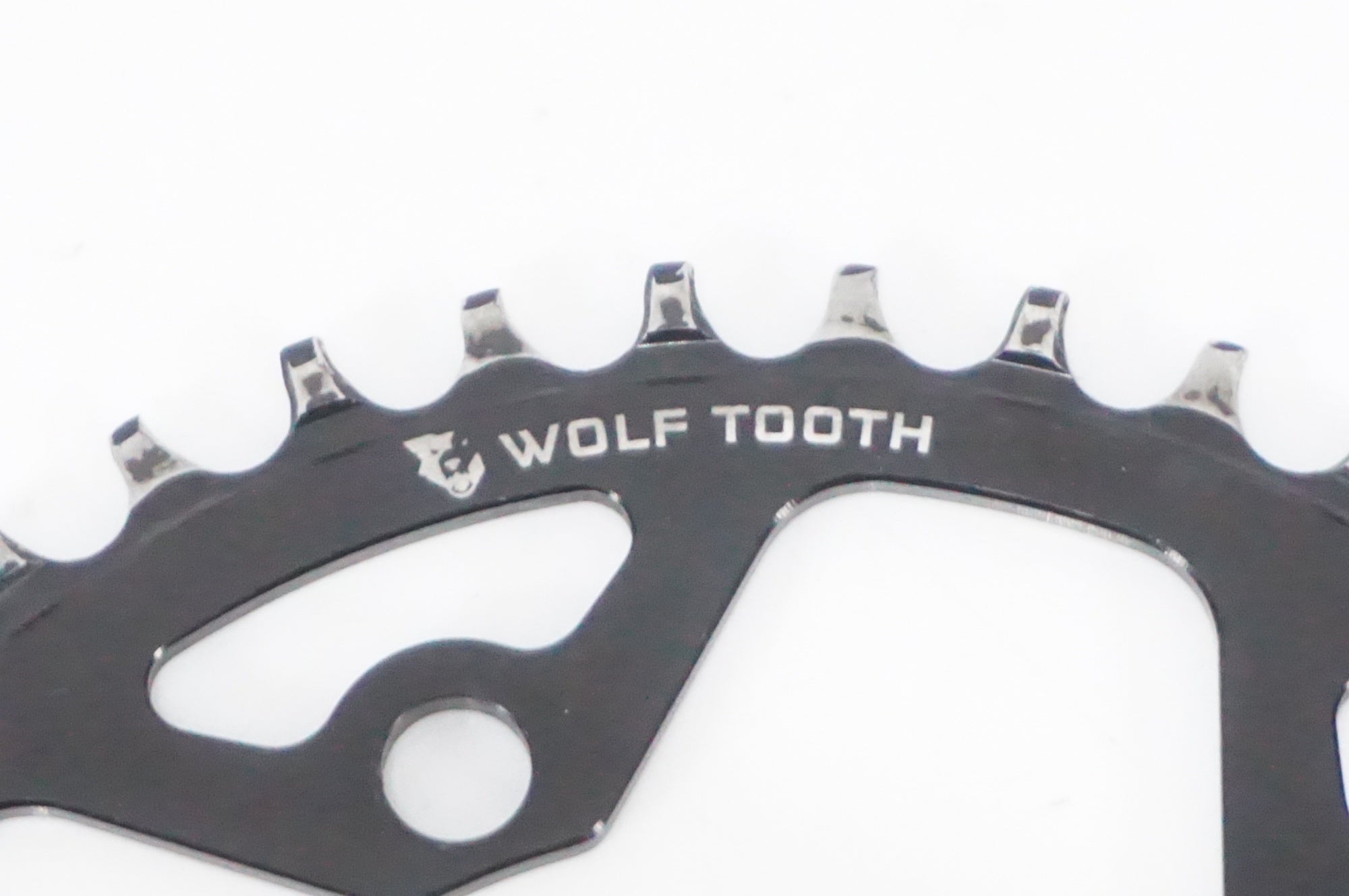 WOLF TOOTH 「ウルフトゥース」 チェーンリング / AKIBA店