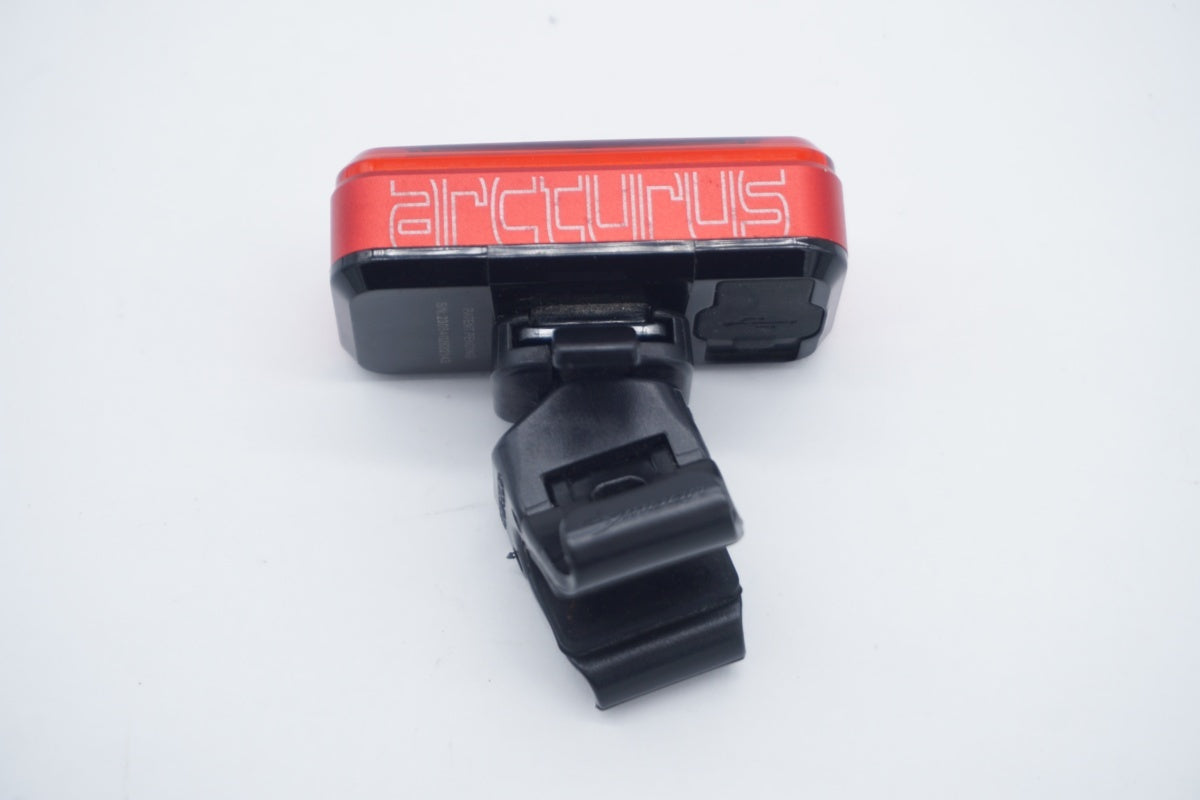 MOON 「ムーン」 ARCTURUS リアライト / 滋賀大津店