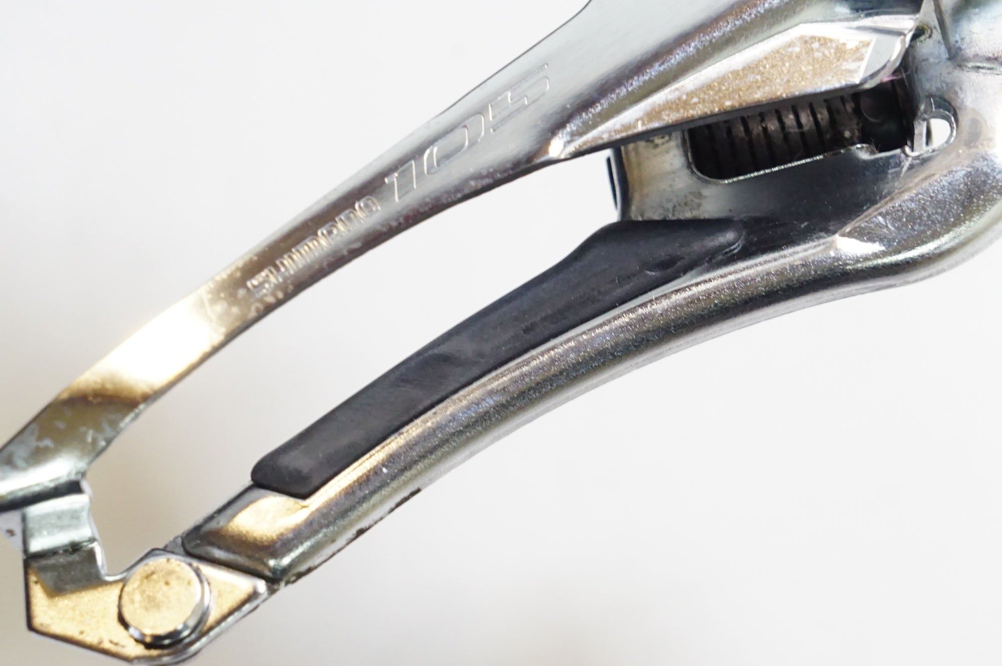 SHIMANO 「シマノ」 105 FD-5800 フロントディレイラー / 熊谷本店