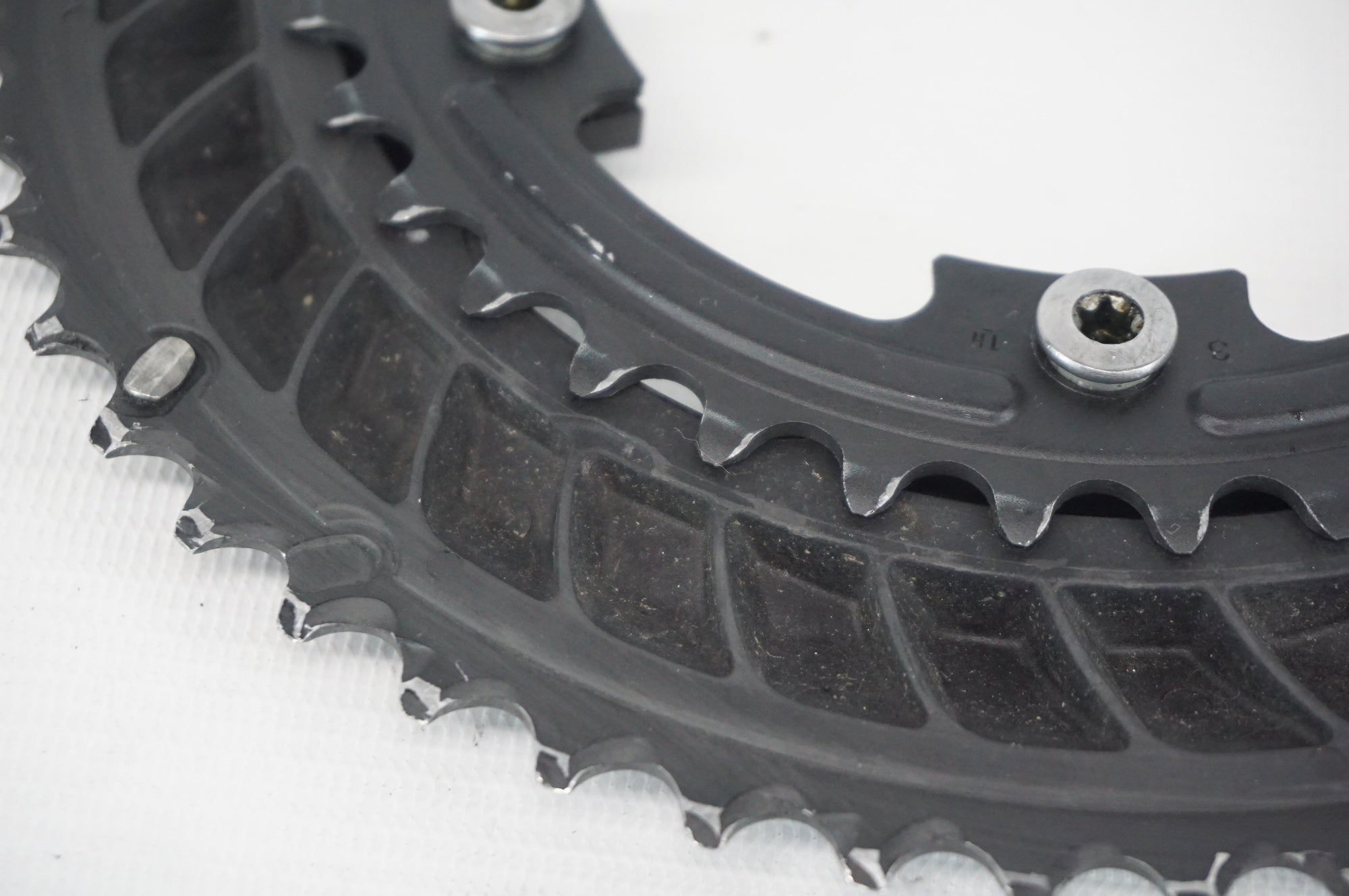 hollow FCリノ盤 20枚セット SHIMANO 「シマノ」 105 FC-R7000 52-36T チェーンリング / 阪急塚口店