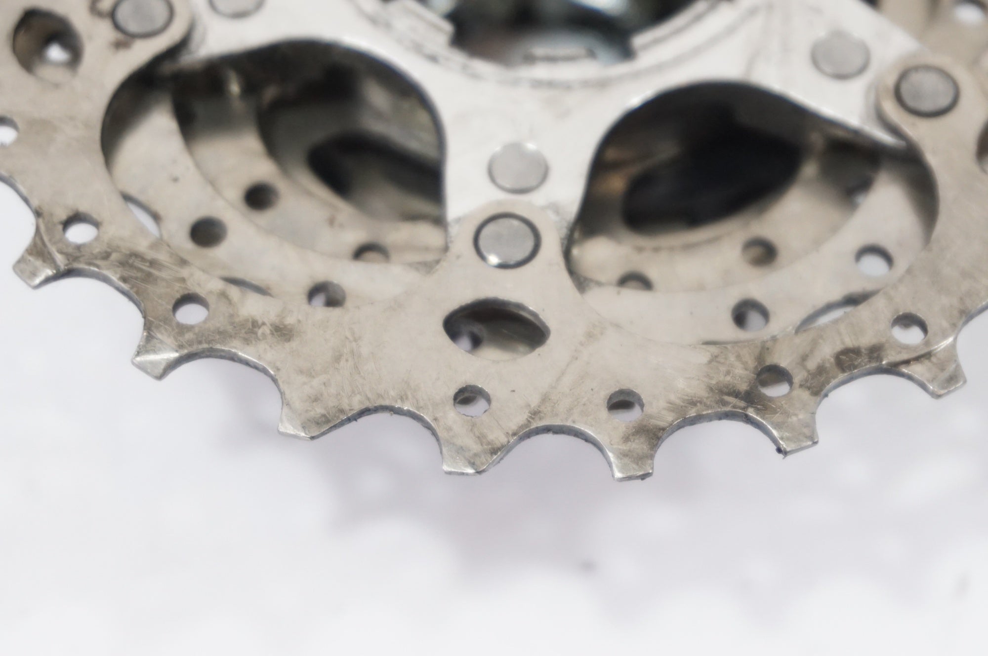 SHIMANO 「シマノ」 105 CS-5700 11-28T スプロケット / 世田谷店