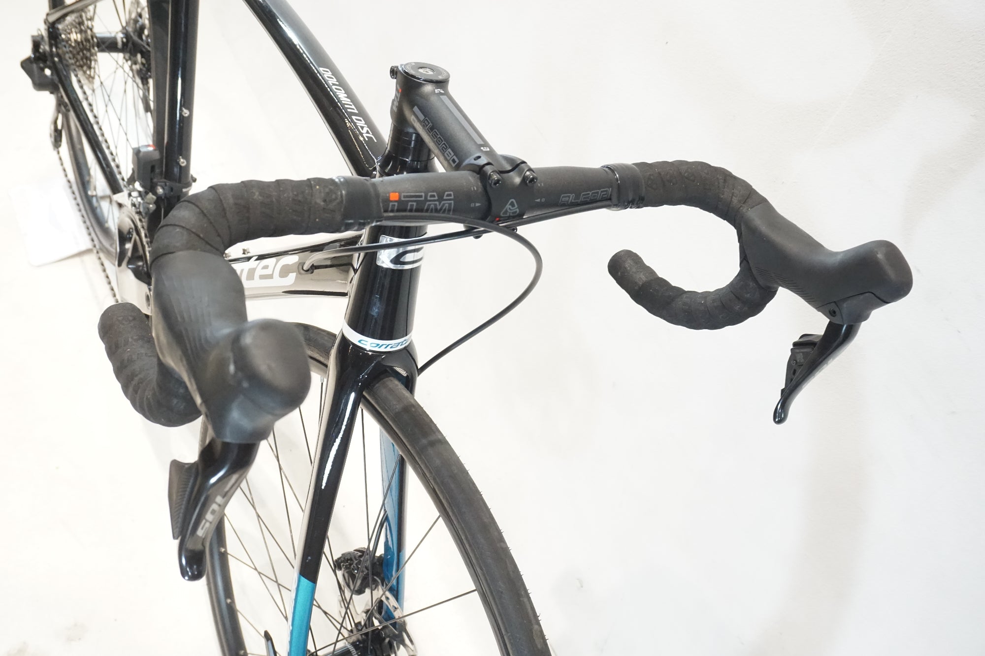 CORRATEC 「コラテック」 DOLOMITI DISC 105 Di2 2025年モデル ロードバイク / 横浜戸塚店