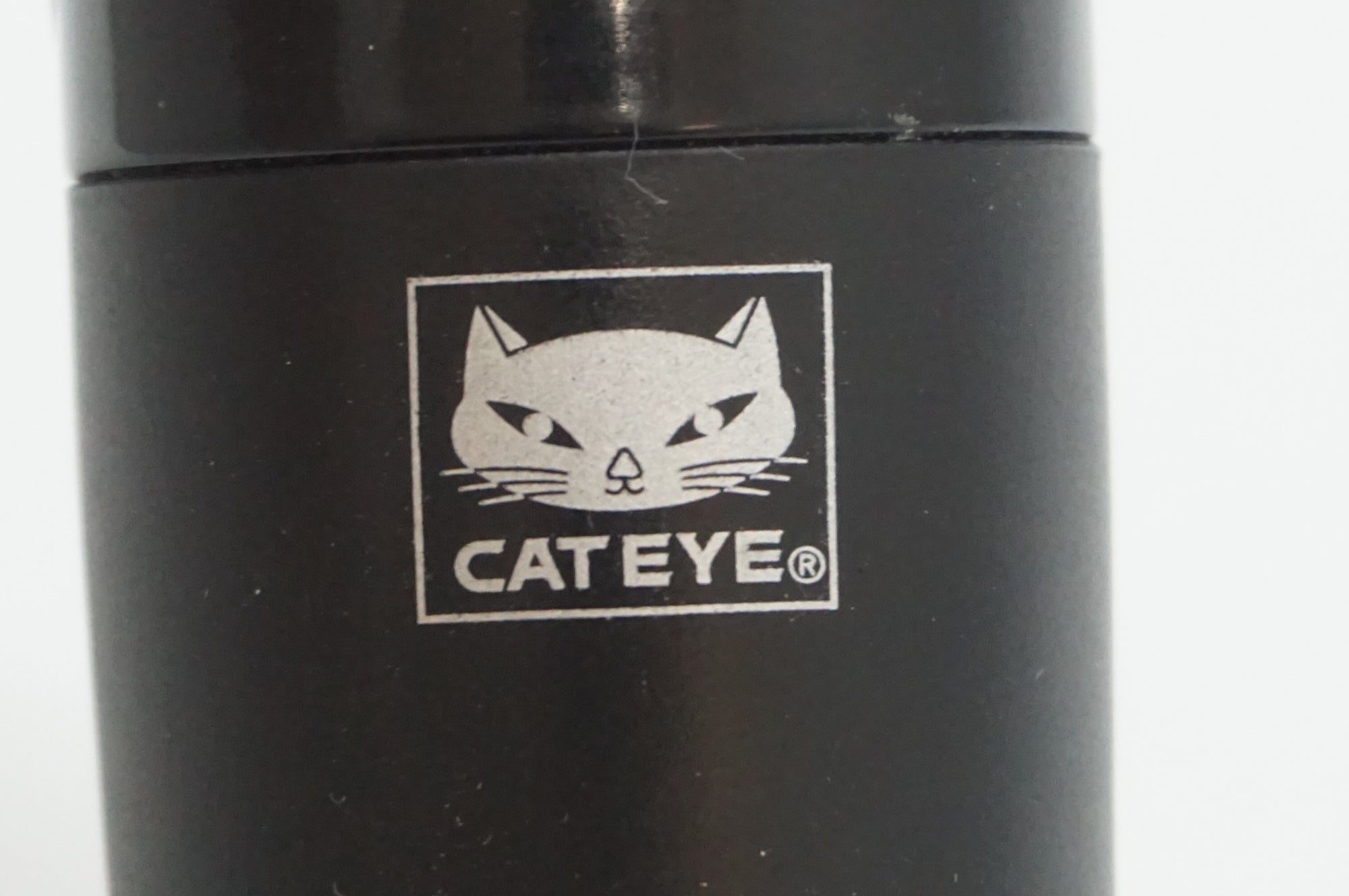 CATEYE 「キャットアイ」 VOLT400 フロントライト / 福岡店