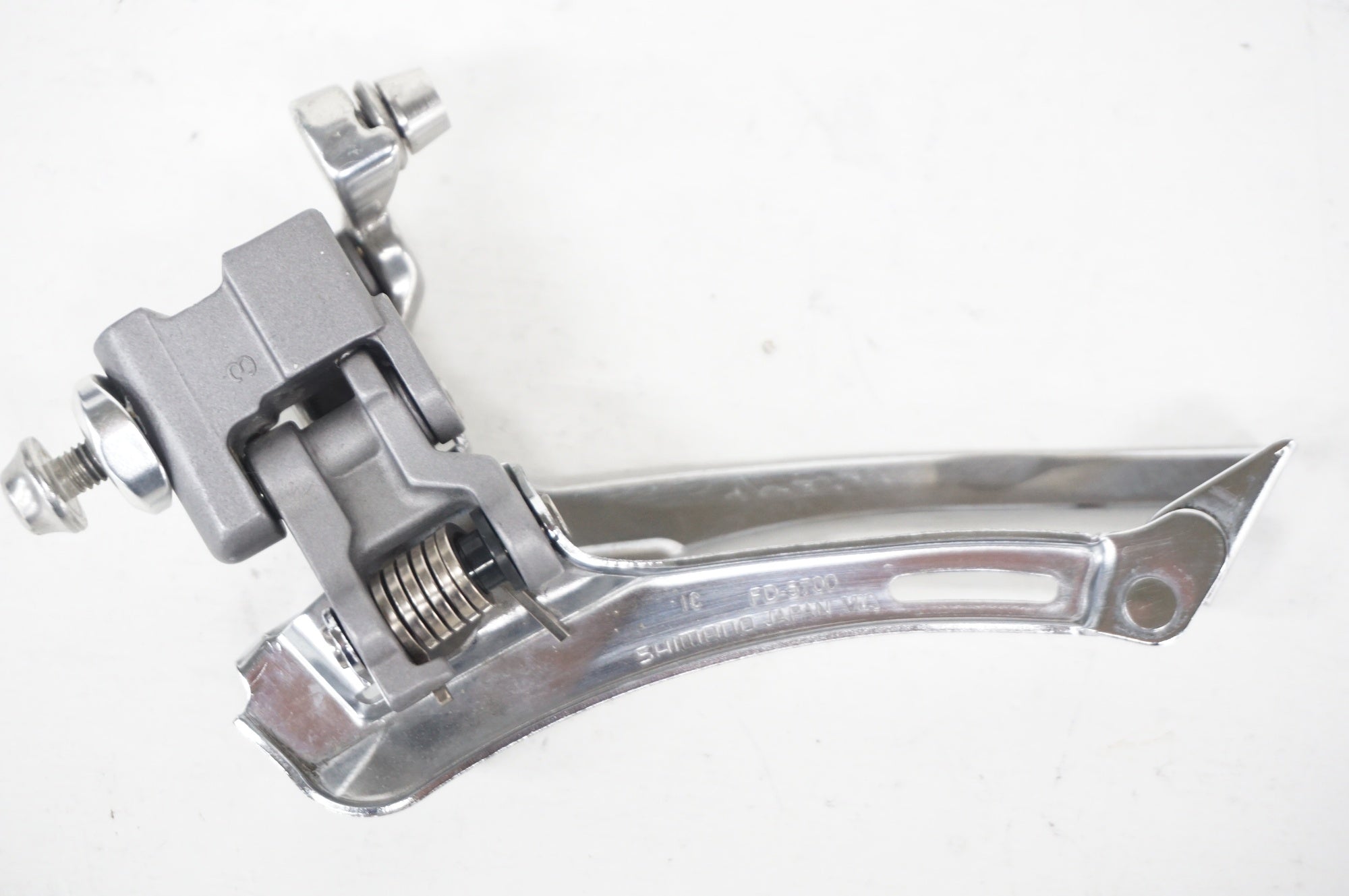 SHIMANO 「シマノ」  105 FD-5700 フロントディレイラー / 阪急塚口店