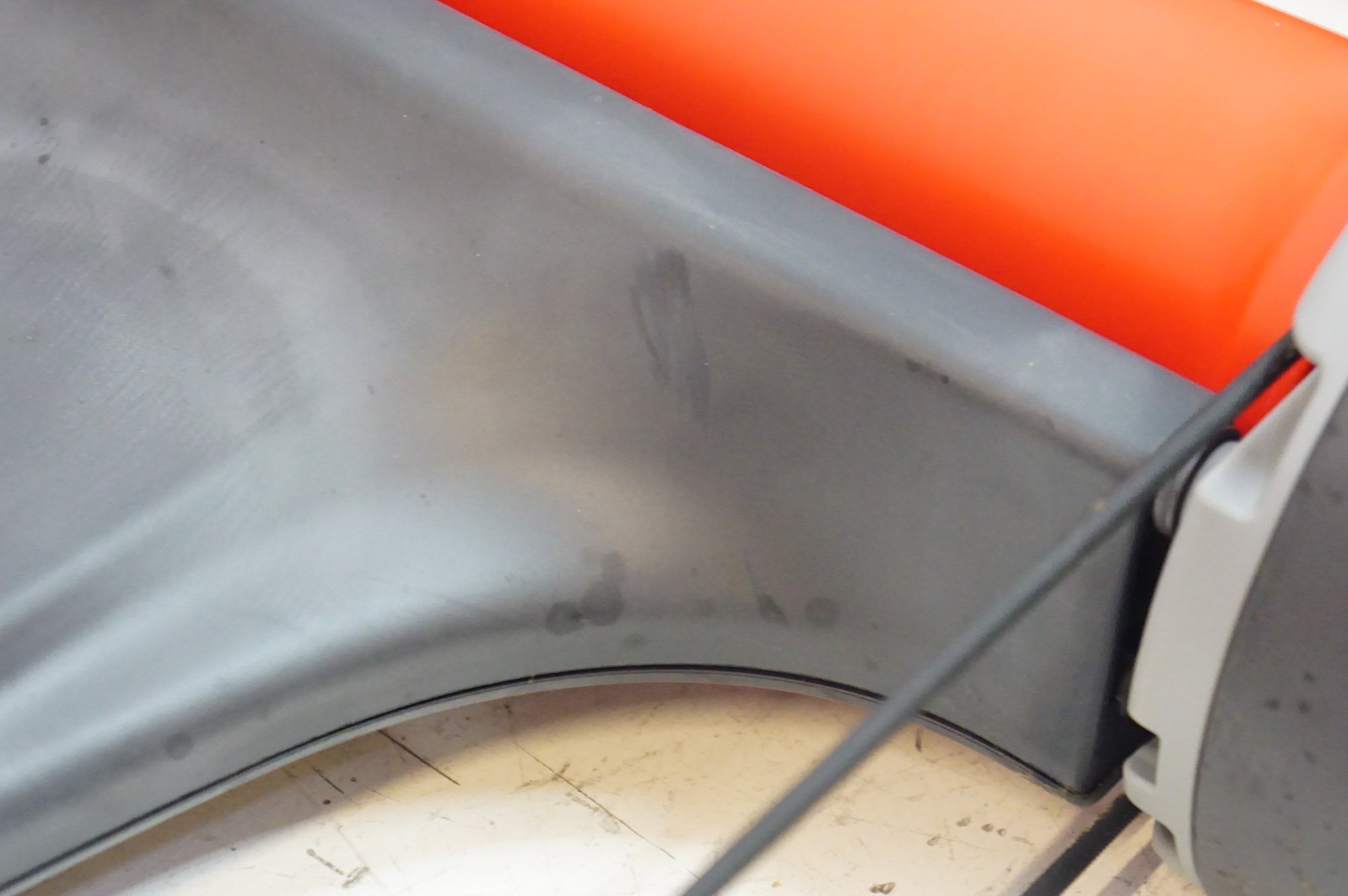 ELITE 「エリート」 QUICK MOTION 3本ローラー / 熊谷本店