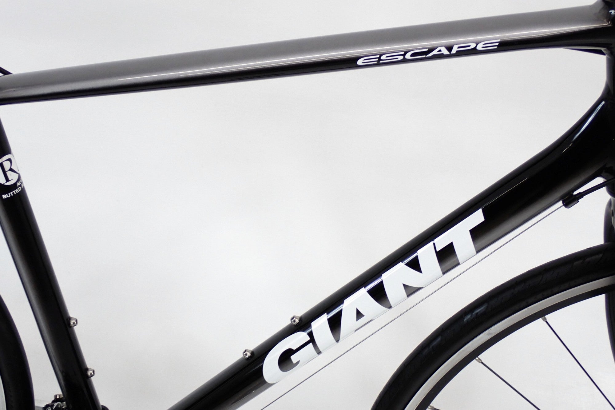 GIANT 「ジャイアント」 ESCAPE R3 2015年モデル クロスバイク / 伊勢崎店