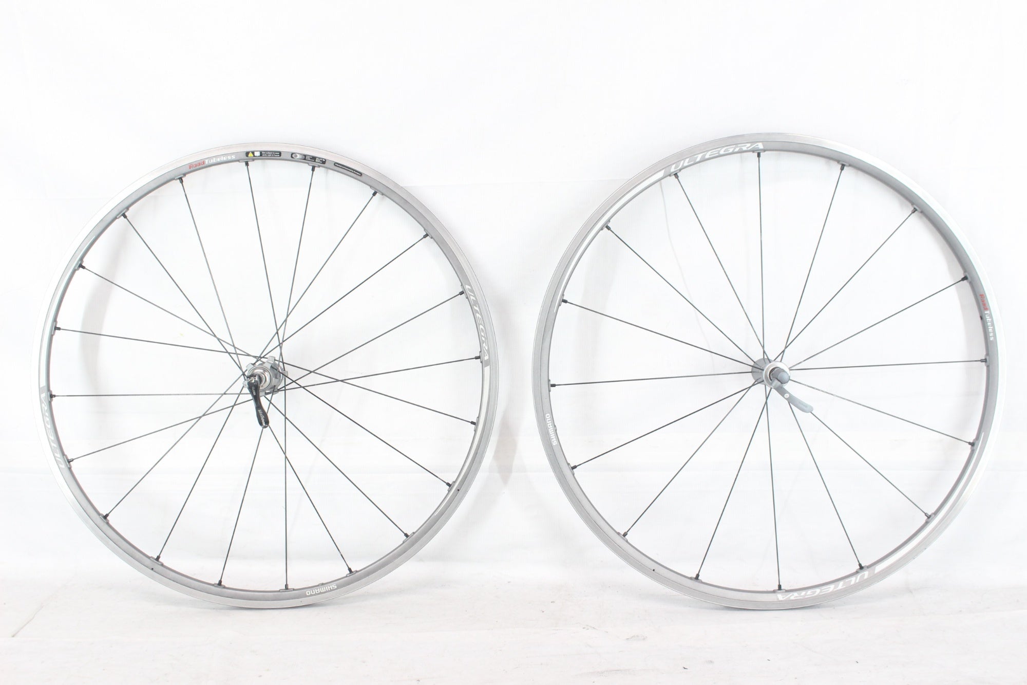 ULTEGRA WH-6700 完組ホイール 700C SHIMANO 「シマノ」 ULTEGRA WH-6700 シマノ10速 ホイールセット