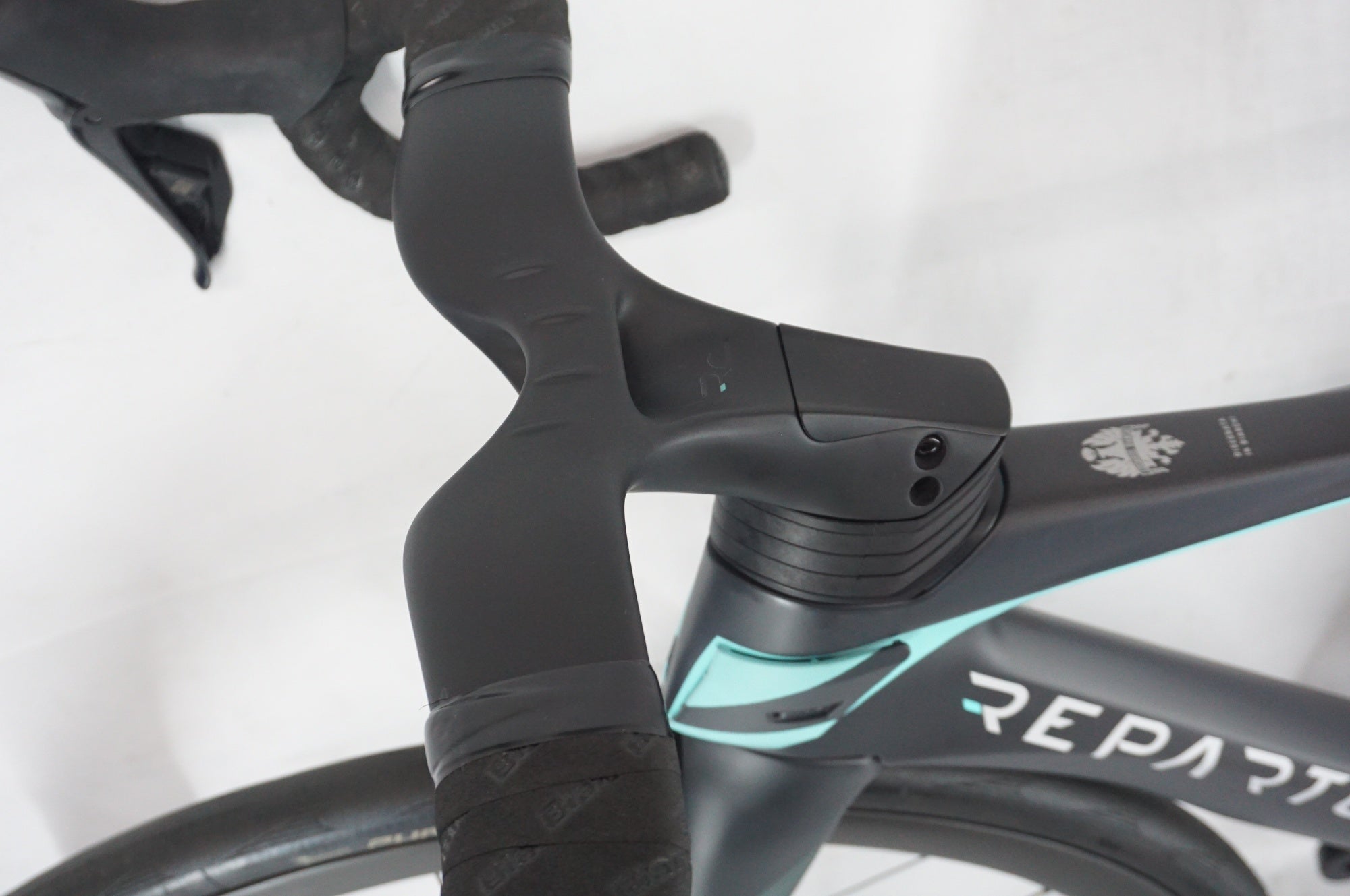 BIANCHI 「ビアンキ」 OLTRE RC DURA-ACE Di2 12SP 2023年モデル