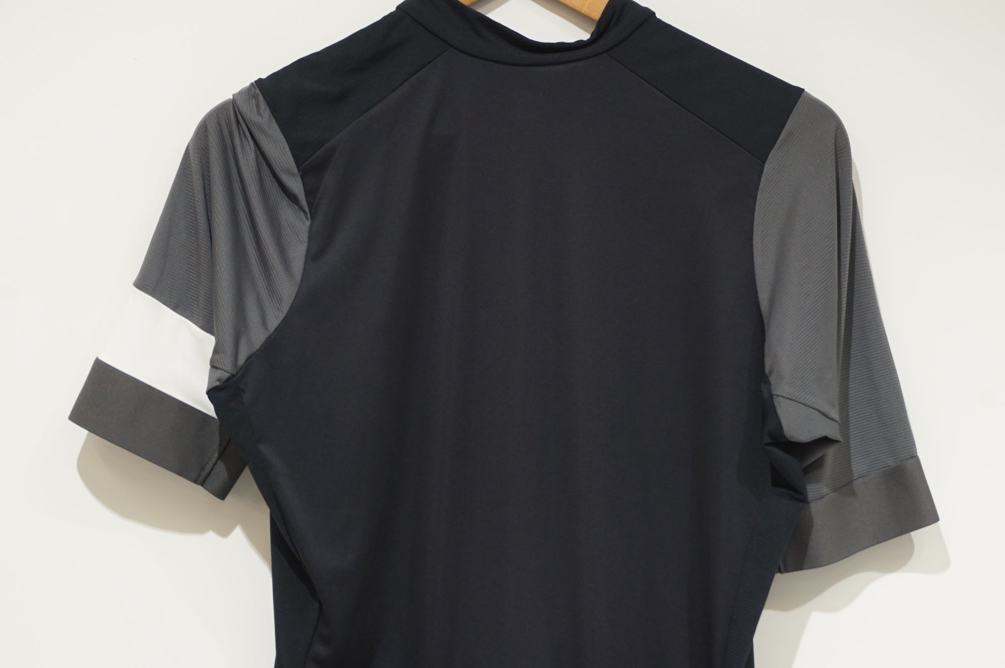 RAPHA 「ラファ」 PRO TEAM XLサイズ ジャージ / 浜松店