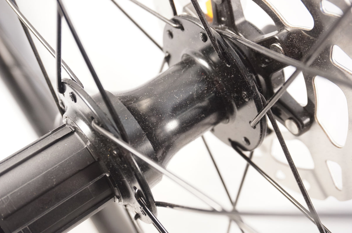 BONTRAGER 「ボントレガー」 PARADIGM SL DISC シマノ11速 ホイールセット / 中目黒店