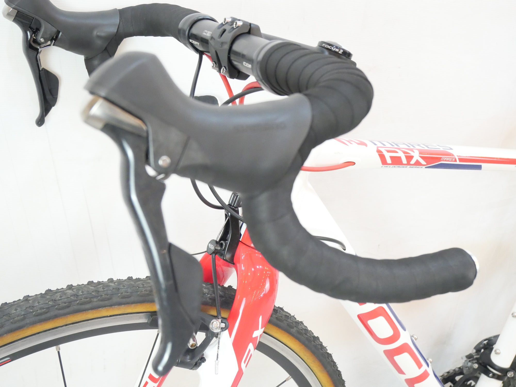 FOCUS MARES AX Disc ？ 愛知県内手渡し可 シクロクロス】Teamレプリカカラー FOCUS MARES AX 1.0 入荷