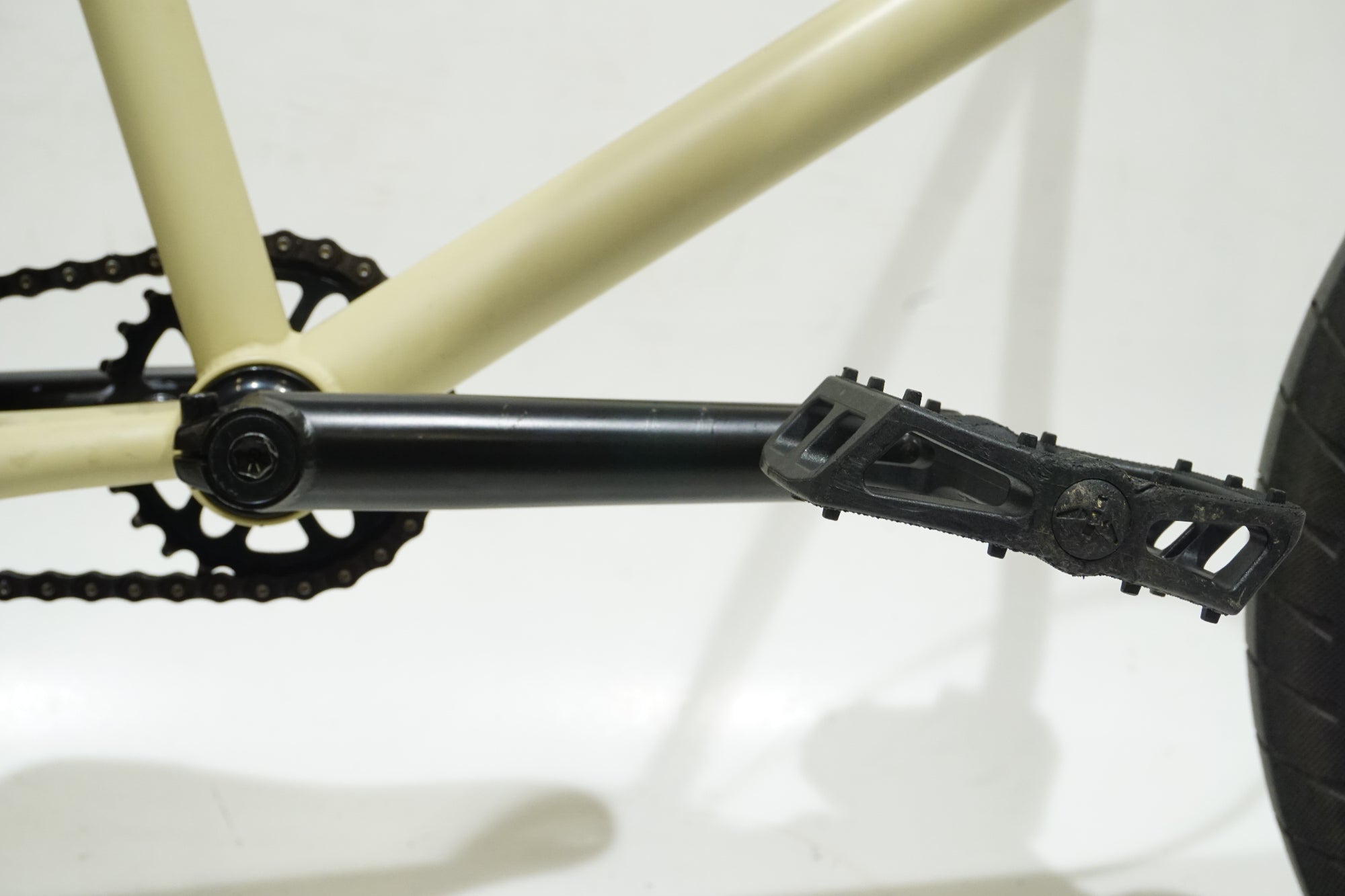 FLYBIKES 「フライバイクス」 NEUTRON 2017年モデル BMX / 浜松店