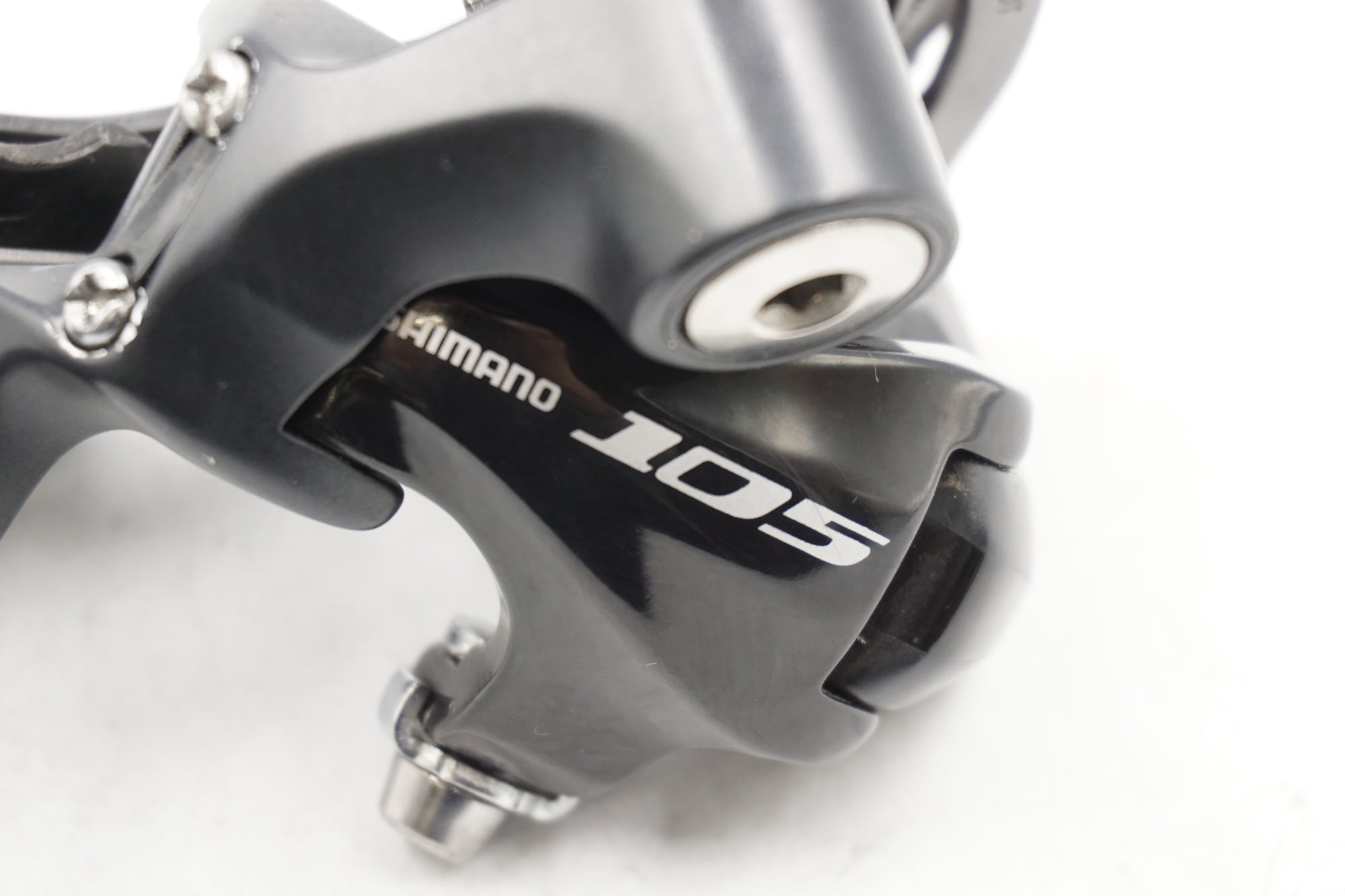 SHIMANO 「シマノ」 105 RD-5700 リアディレイラー / 奈良店