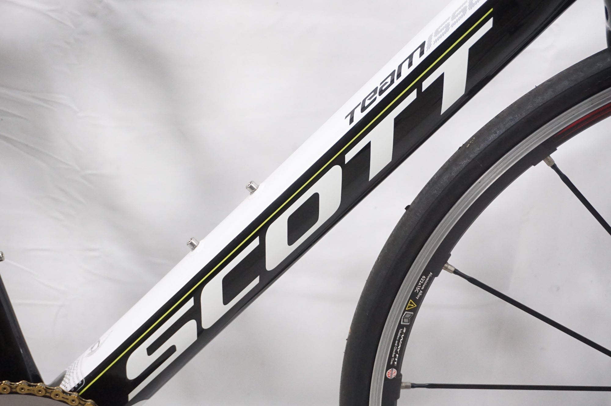 SCOTT 「スコット」 FOIL TEAM ISSUE 2013年モデル ロードバイク / AKIBA店