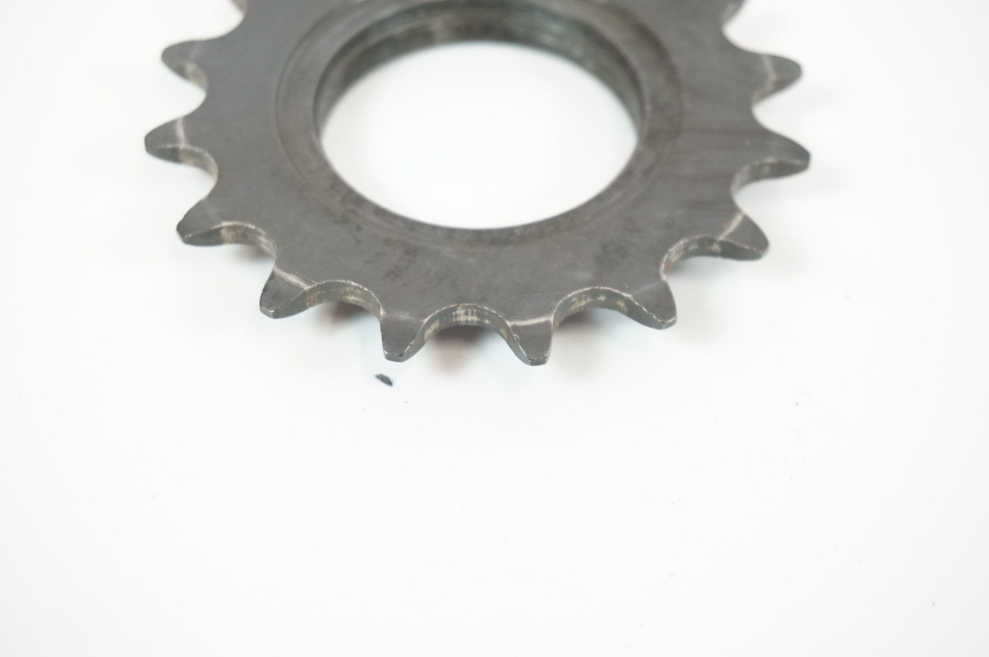 SUNTOUR 「サンツアー」 トラック 16T コグ / 宇都宮店