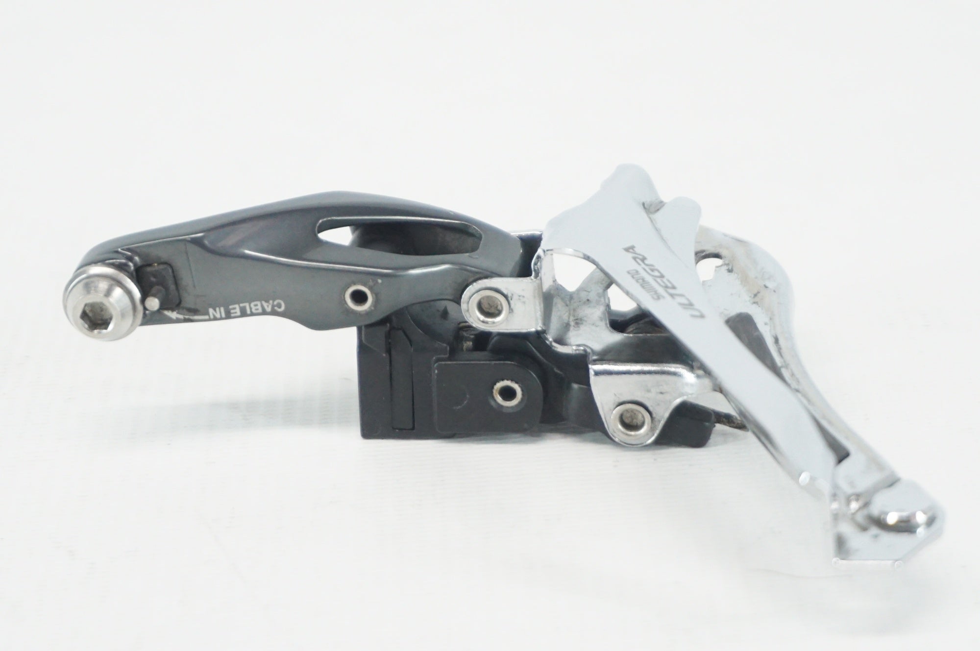 SHIMANO 「シマノ」 ULTEGRA FD-6800 フロントディレイラー / 阪急塚口店