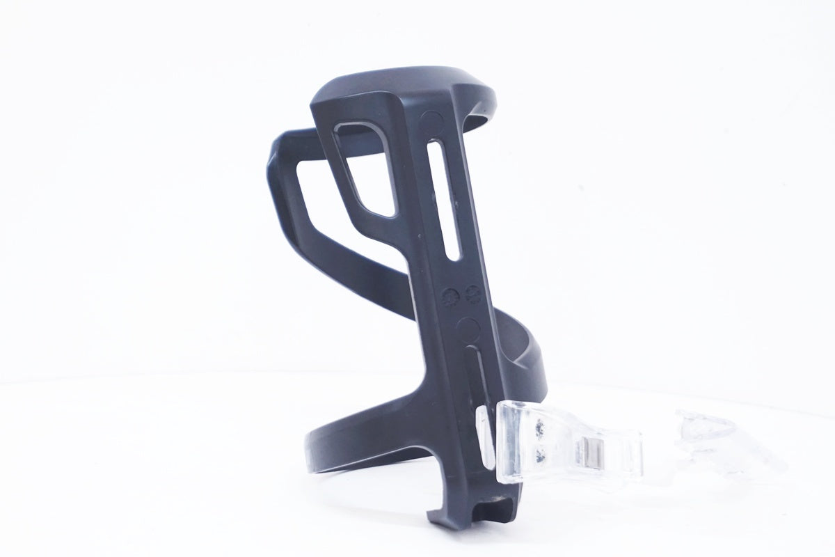 GIANT 「ジャイアント」 ボトルケージ / 大阪美原北インター店