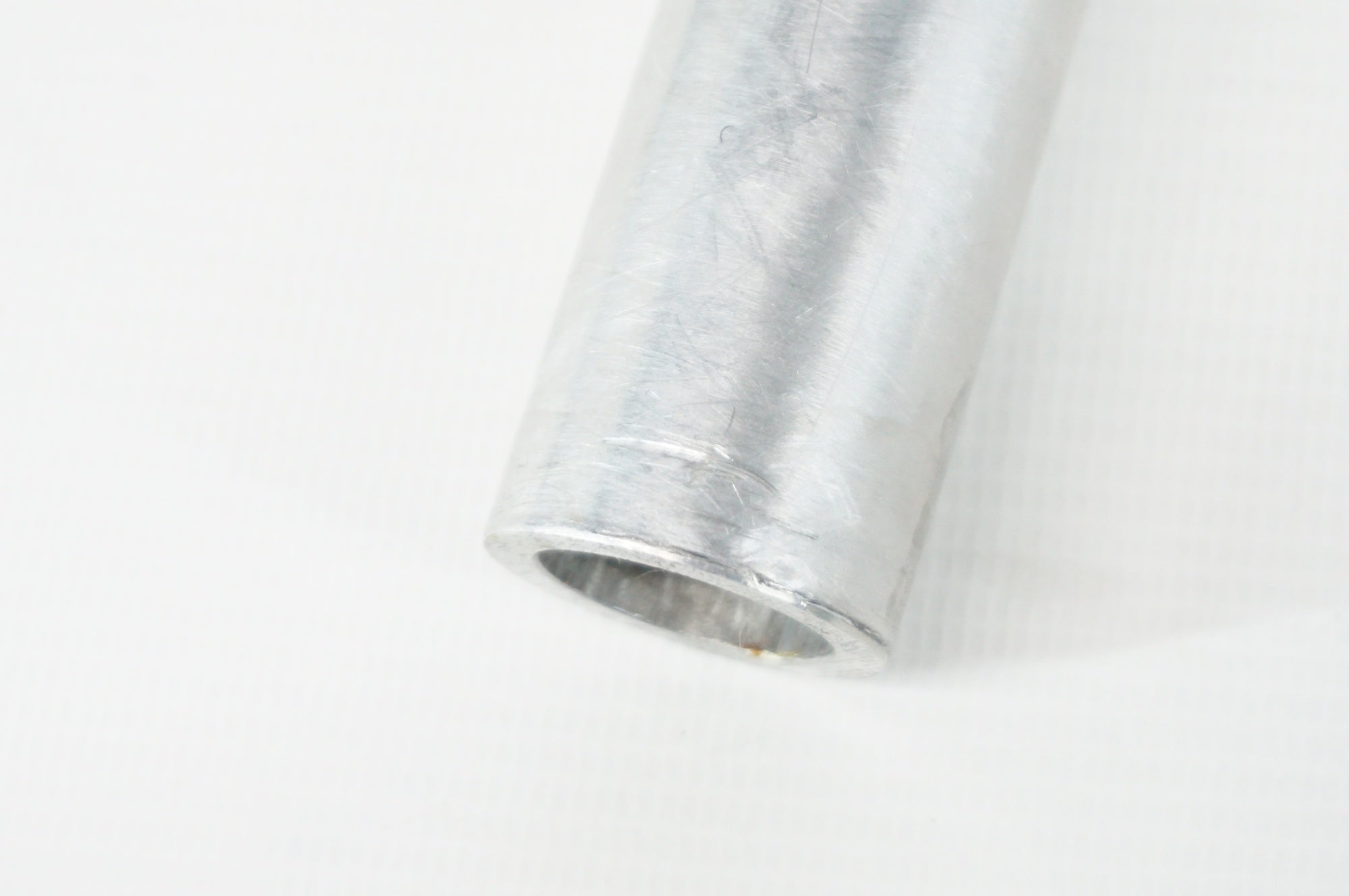 SHIMANO 「シマノ」 600AX ULTEGRA Φ26.8 210mm シートポスト / 阪急塚口店