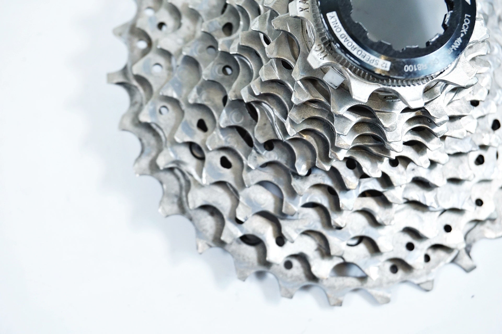SHIMANO 「シマノ」 ULTEGRA CS-R8100 11-30T スプロケット / 有明ガーデン店