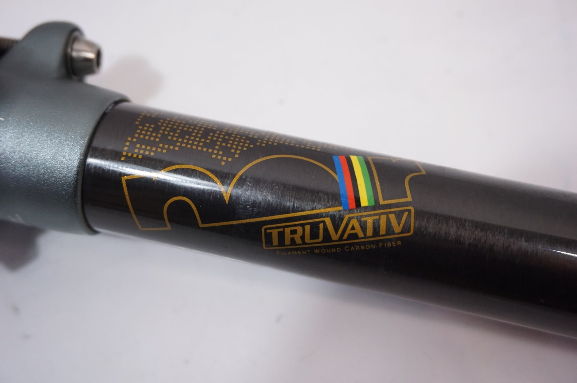 TRUVATIV 「トラバティブ」 NOIR WORLD CUP CARBON Φ30.9 シートポスト / 世田谷店