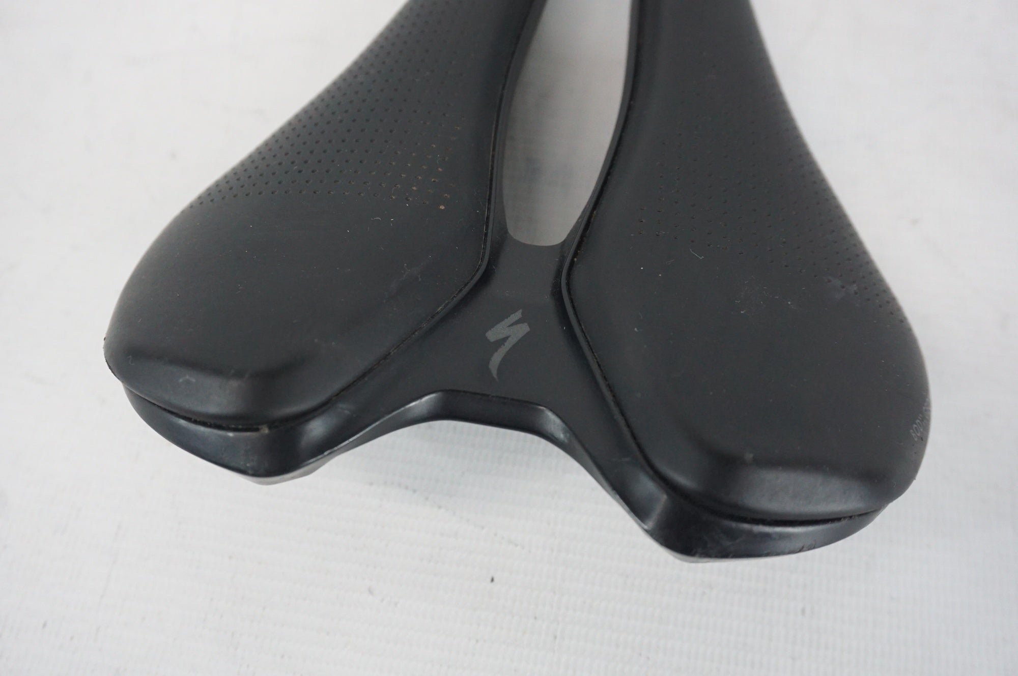 SPECIALIZED 「スペシャライズド」 ROMIN EVO サドル / 阪急塚口店